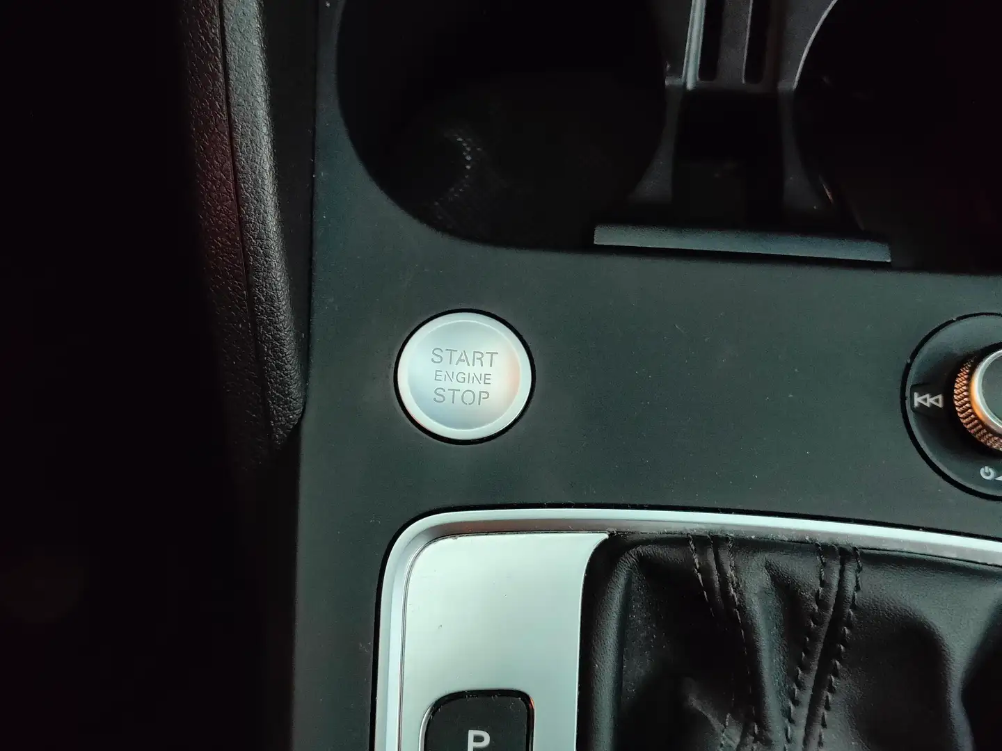 Foto Audi Q2 Audi Q2 Black line 35 TFSI (150 CV) S tronic Pack S-Line