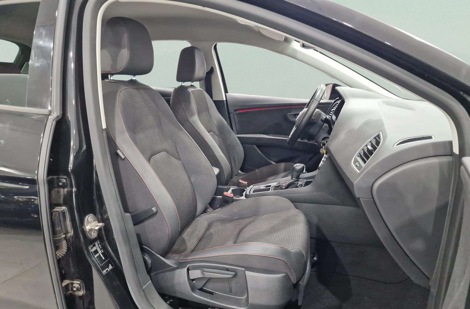 SEAT León 2.0 TDI FR DSG - foto 21