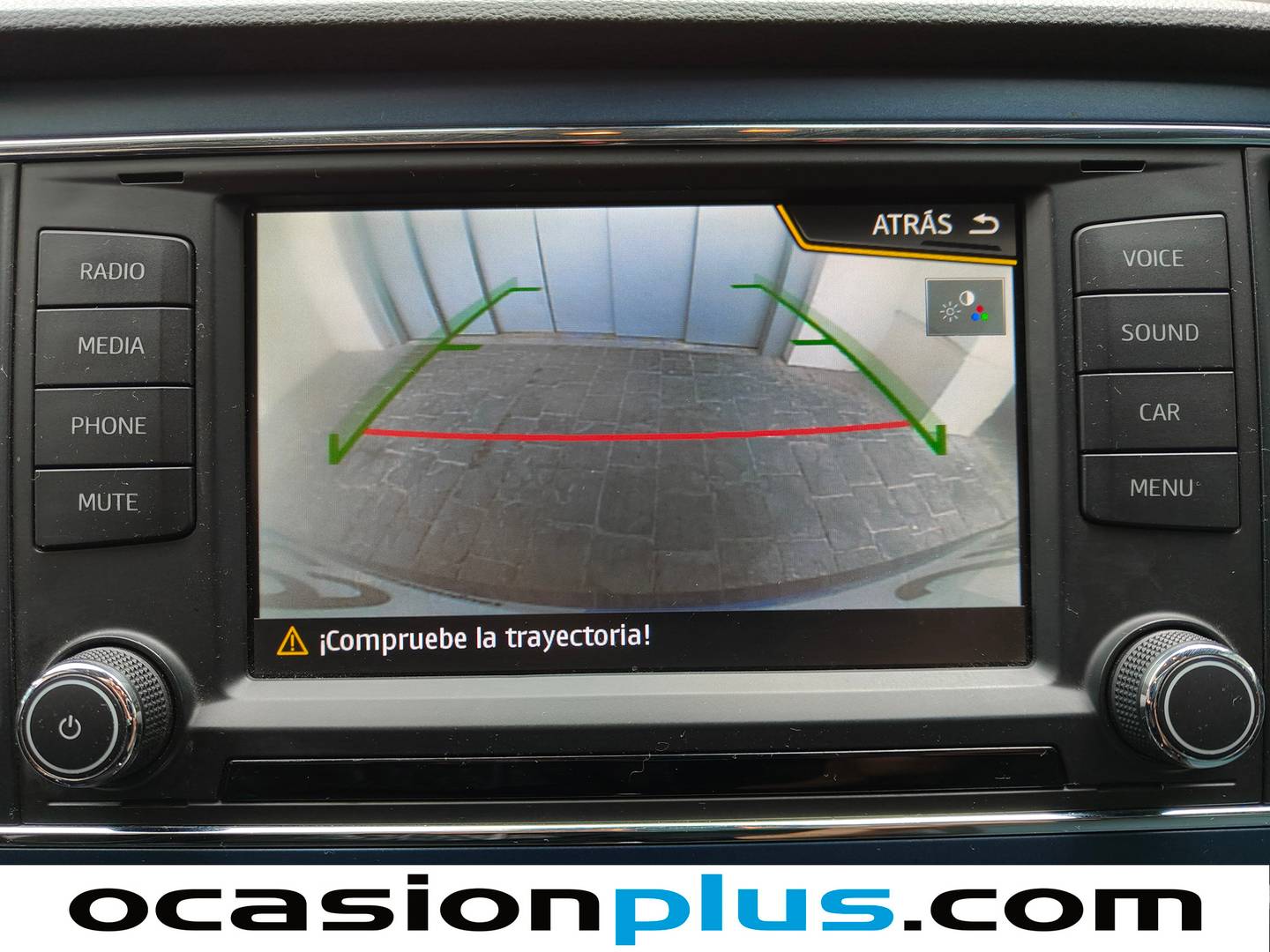 Equipamiento del Seat León Seat León 1.2 TSI S&S Style Connect (110 CV)