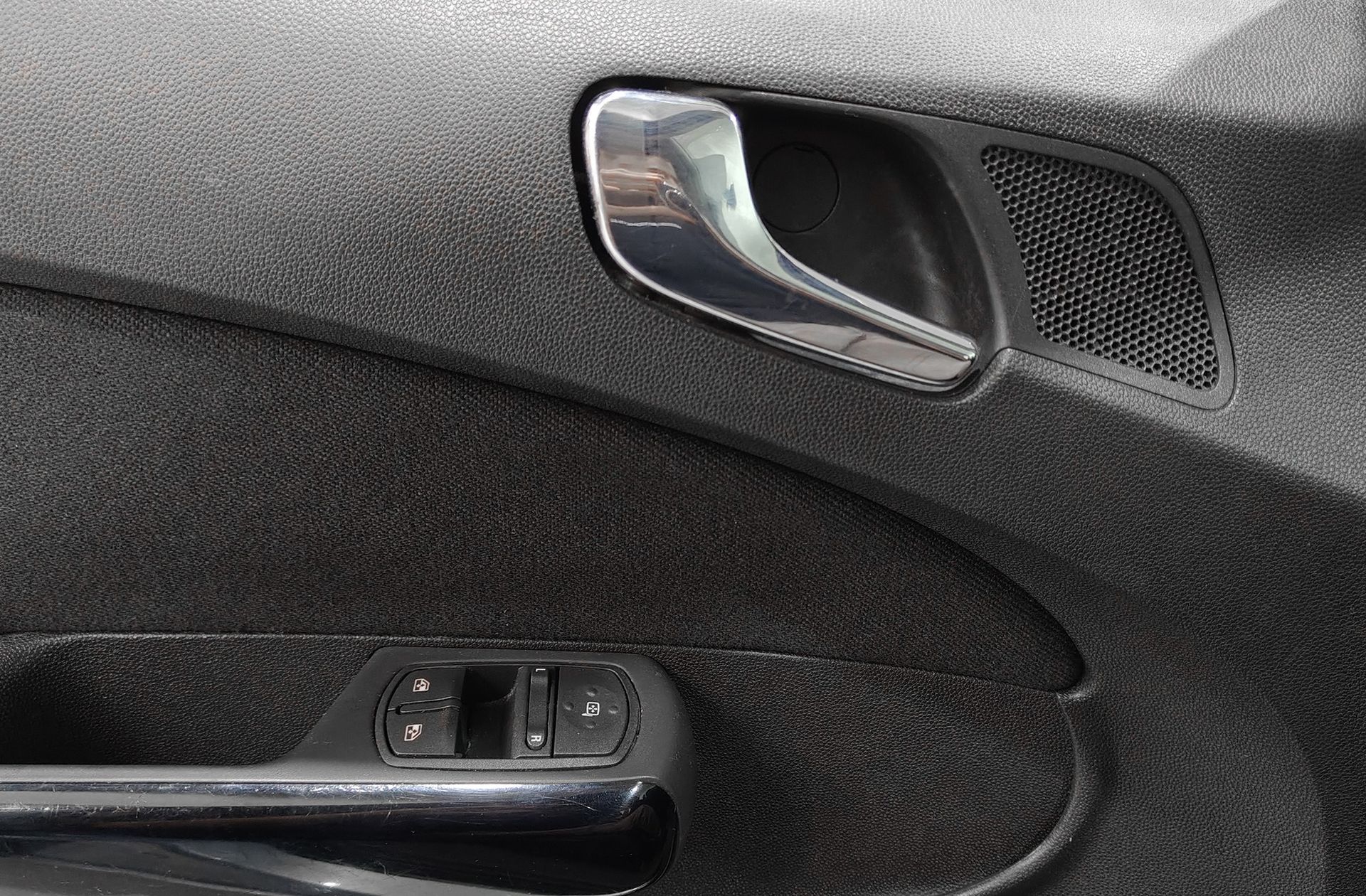 Opel Corsa 1.2 Enjoy MTA - foto 29