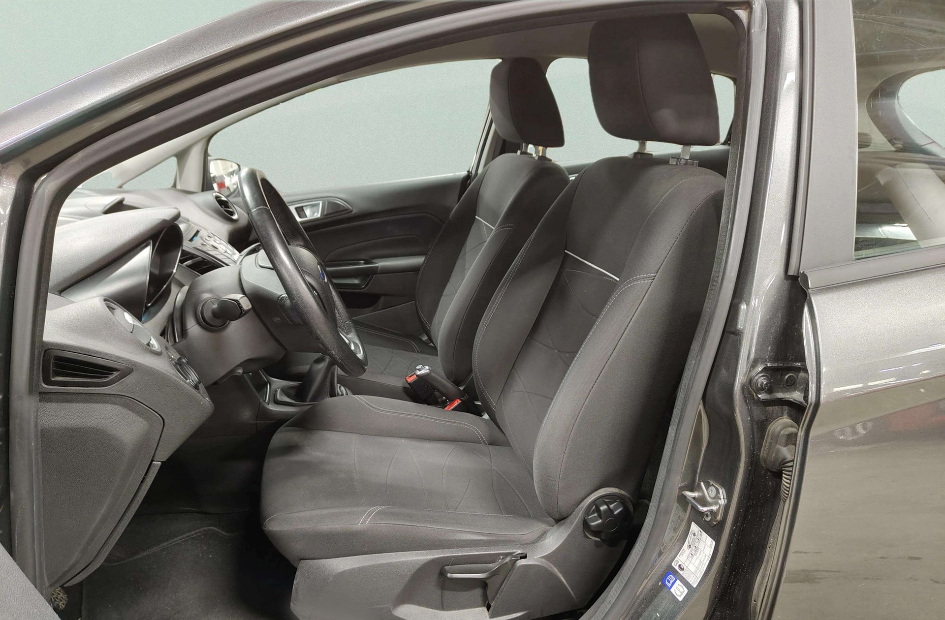 Ford Fiesta 1.0 EcoBoost Trend - foto 9