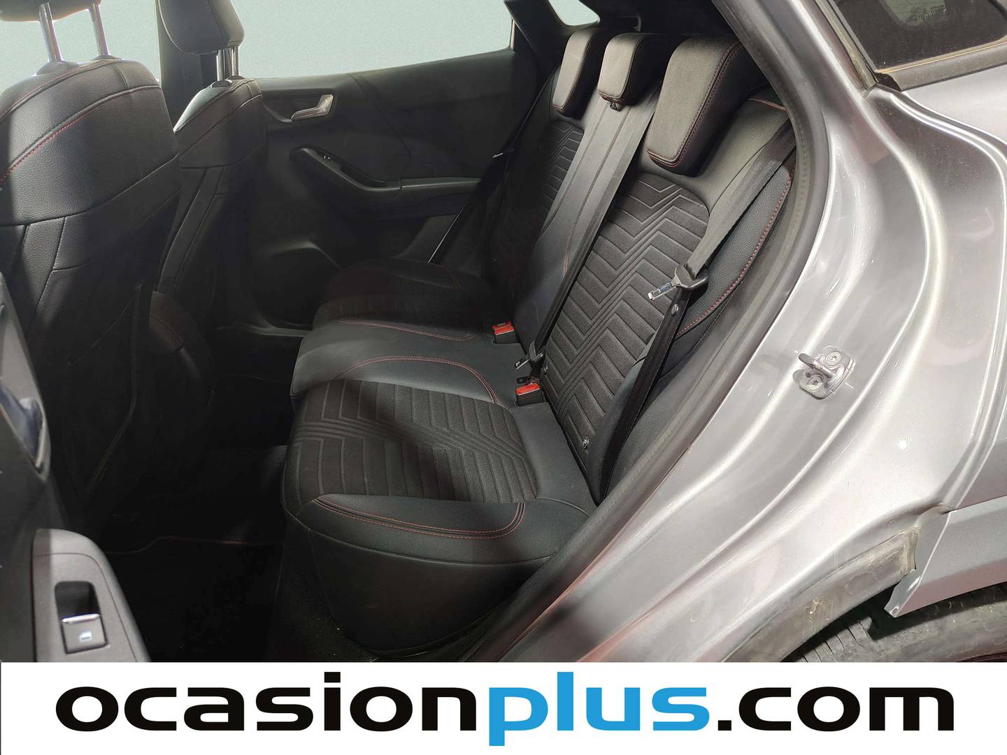 Foto asientos traseros Ford Puma Ford Puma 1.0 EcoBoost MHEV ST-Line X (155 CV)