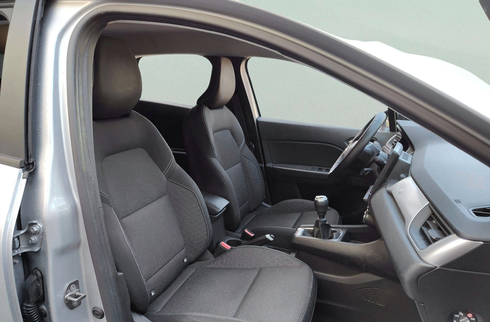 Renault Captur Evolution TCe - foto 17