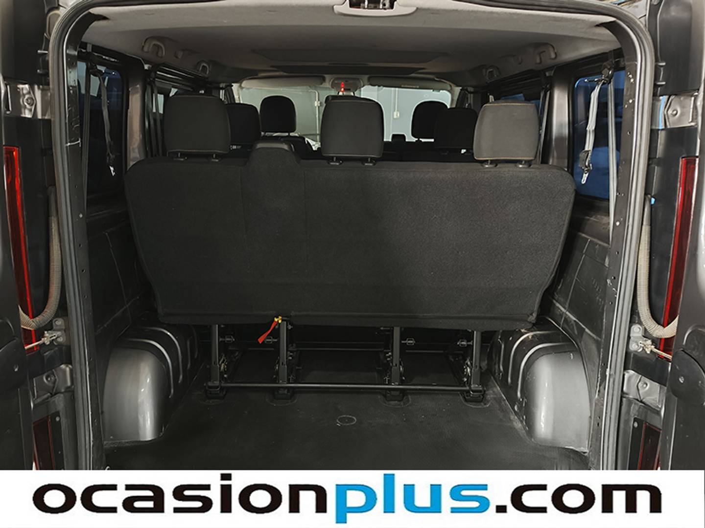 Foto Renault Trafic Renault Trafic Combi 9 Energy dCi (120 CV) 9 Plazas