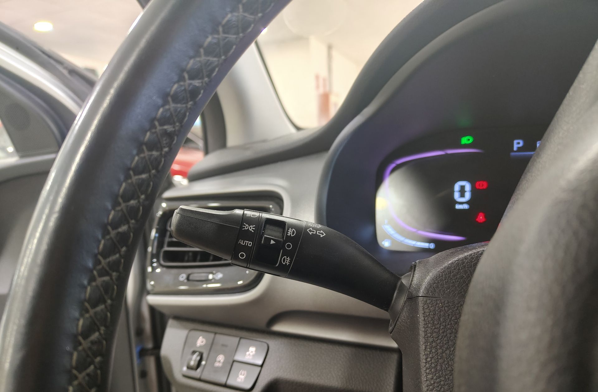 Kia Stonic 1.0 T-GDi Drive - foto 24
