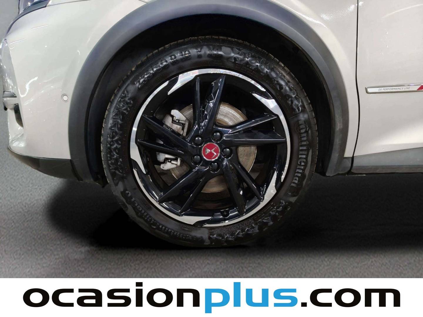 Foto DS DS 7 Crossback E-Tense DS DS7 Crossback E-Tense 225 Performance Line Auto  (225 CV)