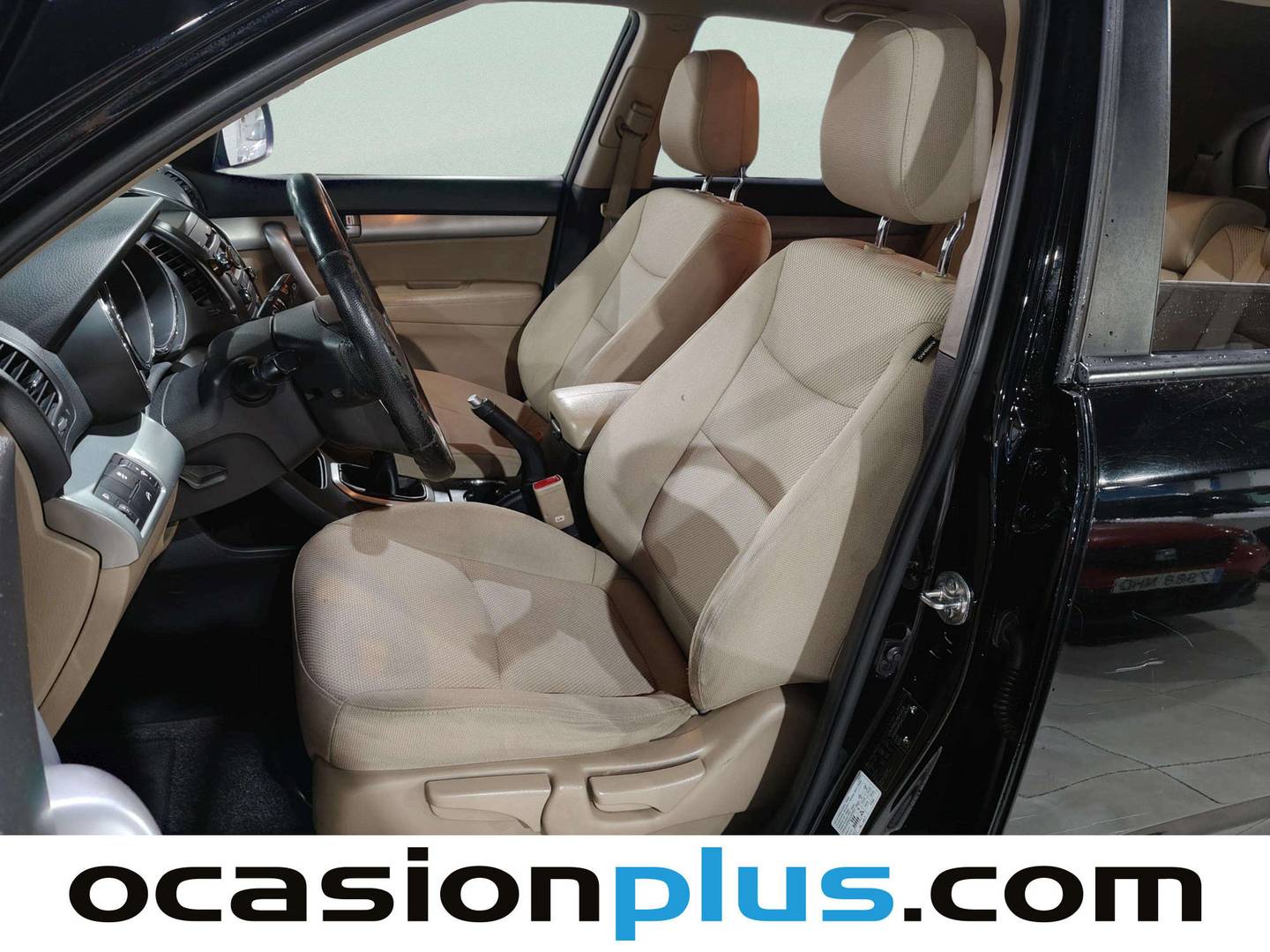 Foto asientos delanteros KIA Sorento KIA Sorento 2.0 CRDi Drive 4x2 (150 CV) 7 Plazas