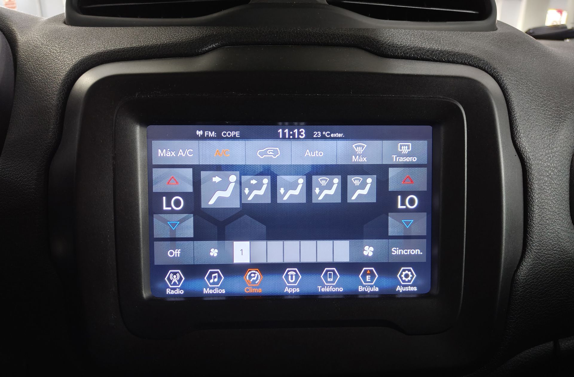 Jeep Renegade 1.0G Longitude 4x2 - foto 27