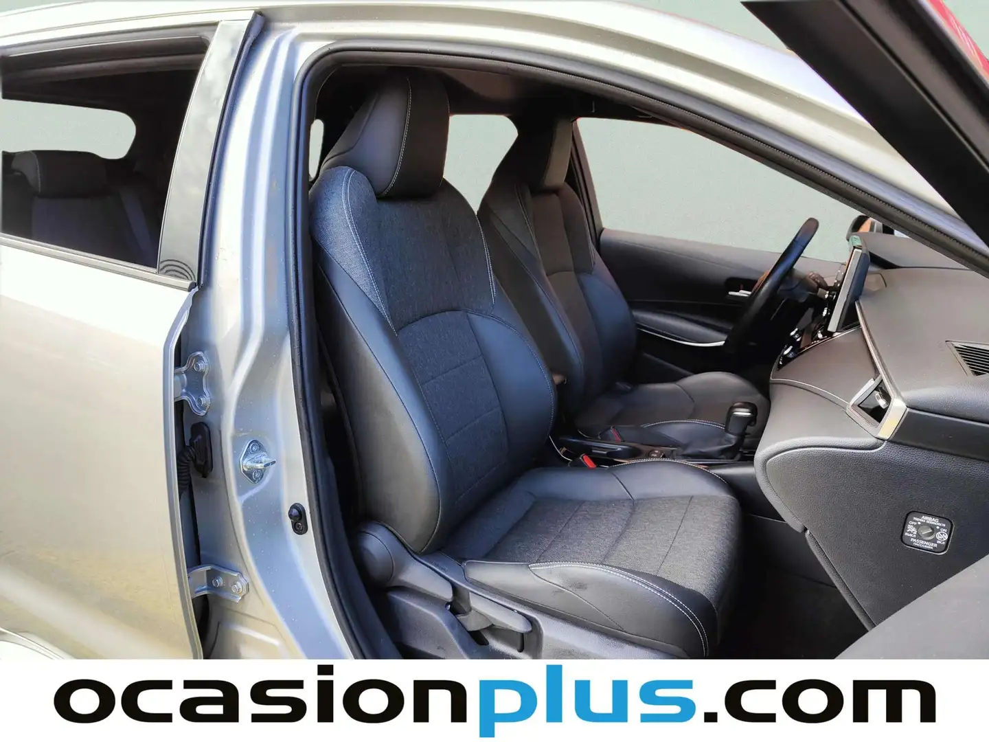 Foto Toyota Corolla Toyota Corolla 180H Style E-CVT (180 CV)