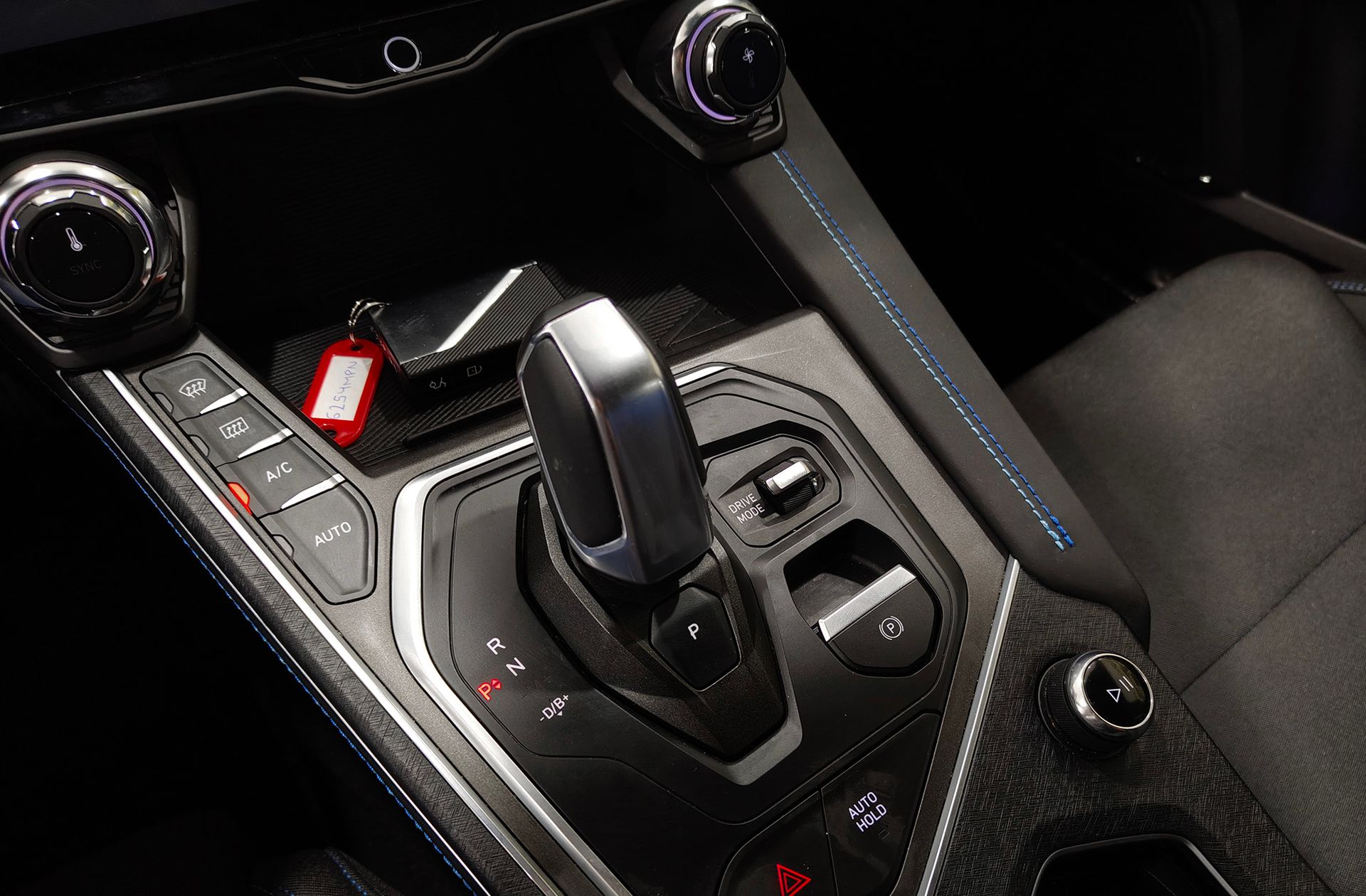 Lynk & Co 01 1.5 PHEV - foto 5
