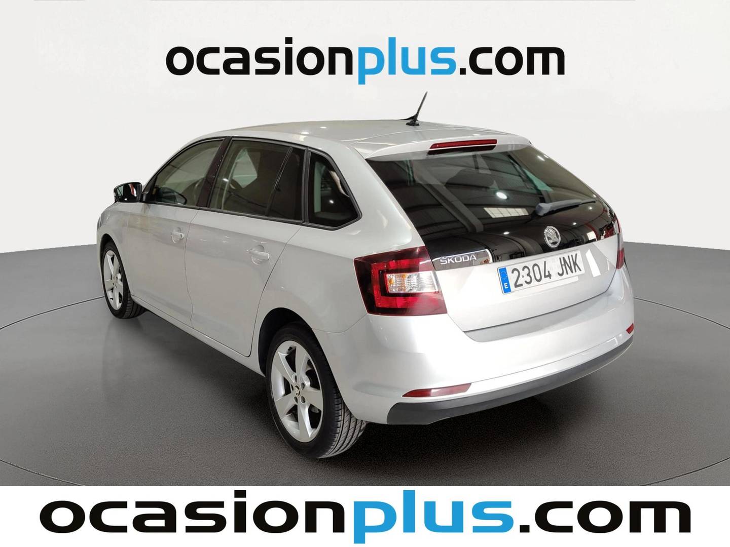 Foto delantera Skoda Spaceback Skoda Spaceback 1.4 TDI Ambition DSG (90 CV) derecha