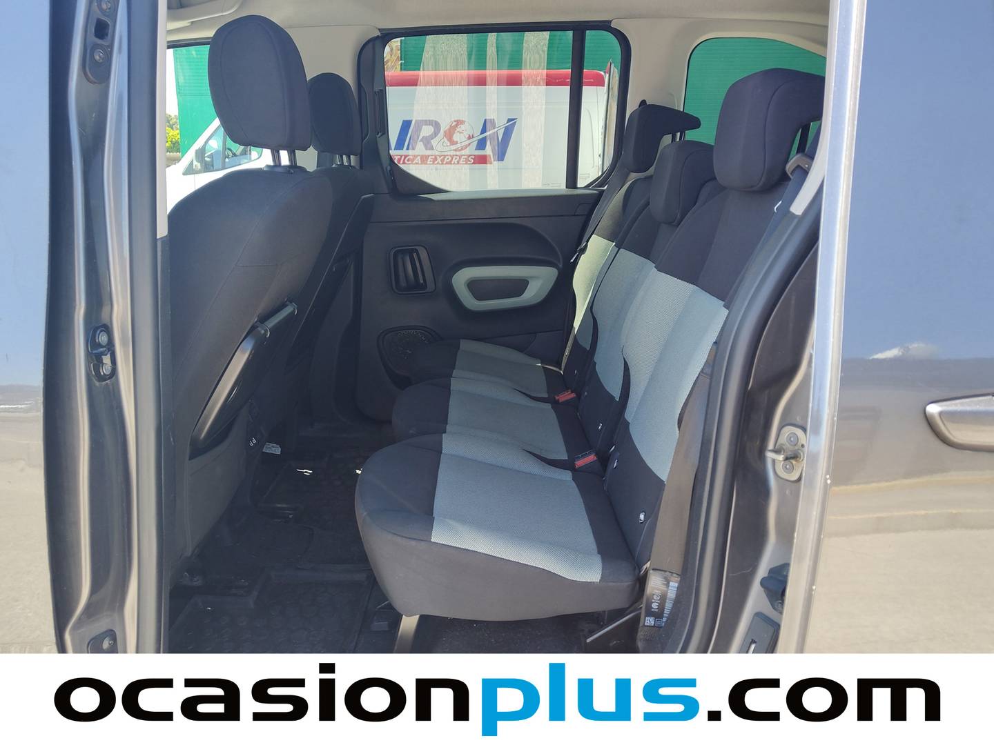 Foto asientos traseros Citroën Berlingo Citroën Berlingo BlueHDi 100 S&S Talla M Shine (102 CV)