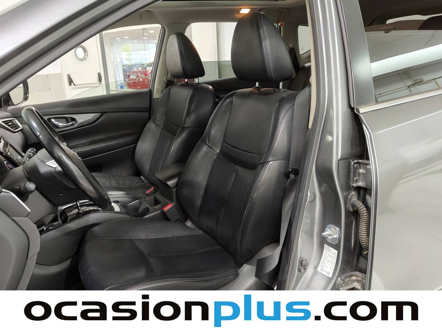Foto asientos delanteros Nissan X-TRAIL Nissan X-Trail 1.6 dCi Tekna Xtronic (130 CV)