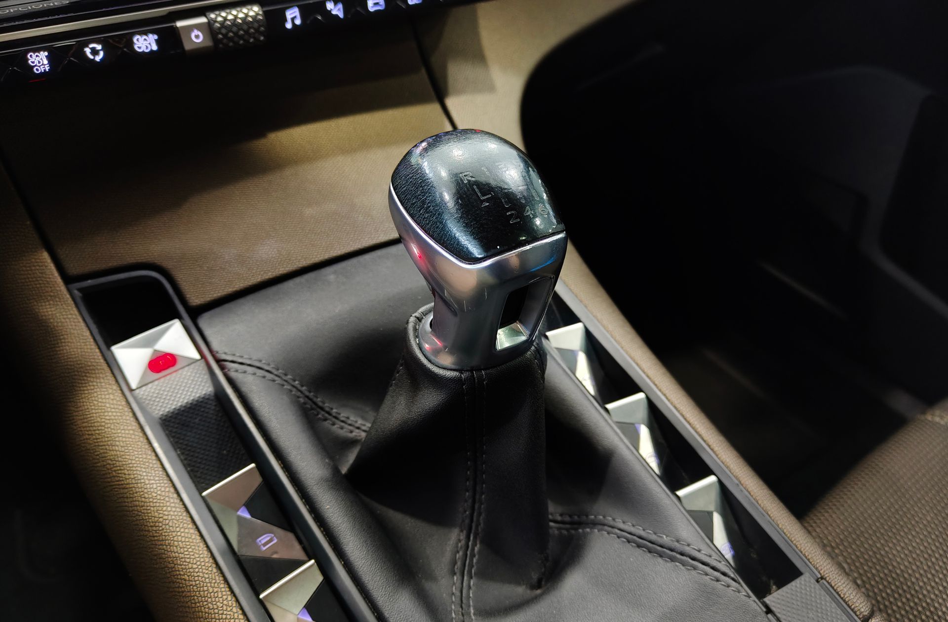 DS 7 Crossback PureTech 130 So Chic - foto 5