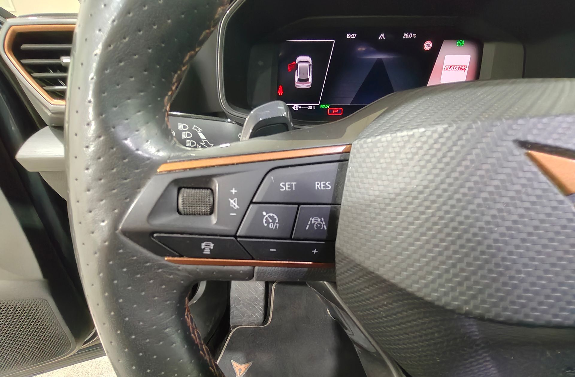Cupra Formentor 1.4 e-Hybrid DSG - foto 33