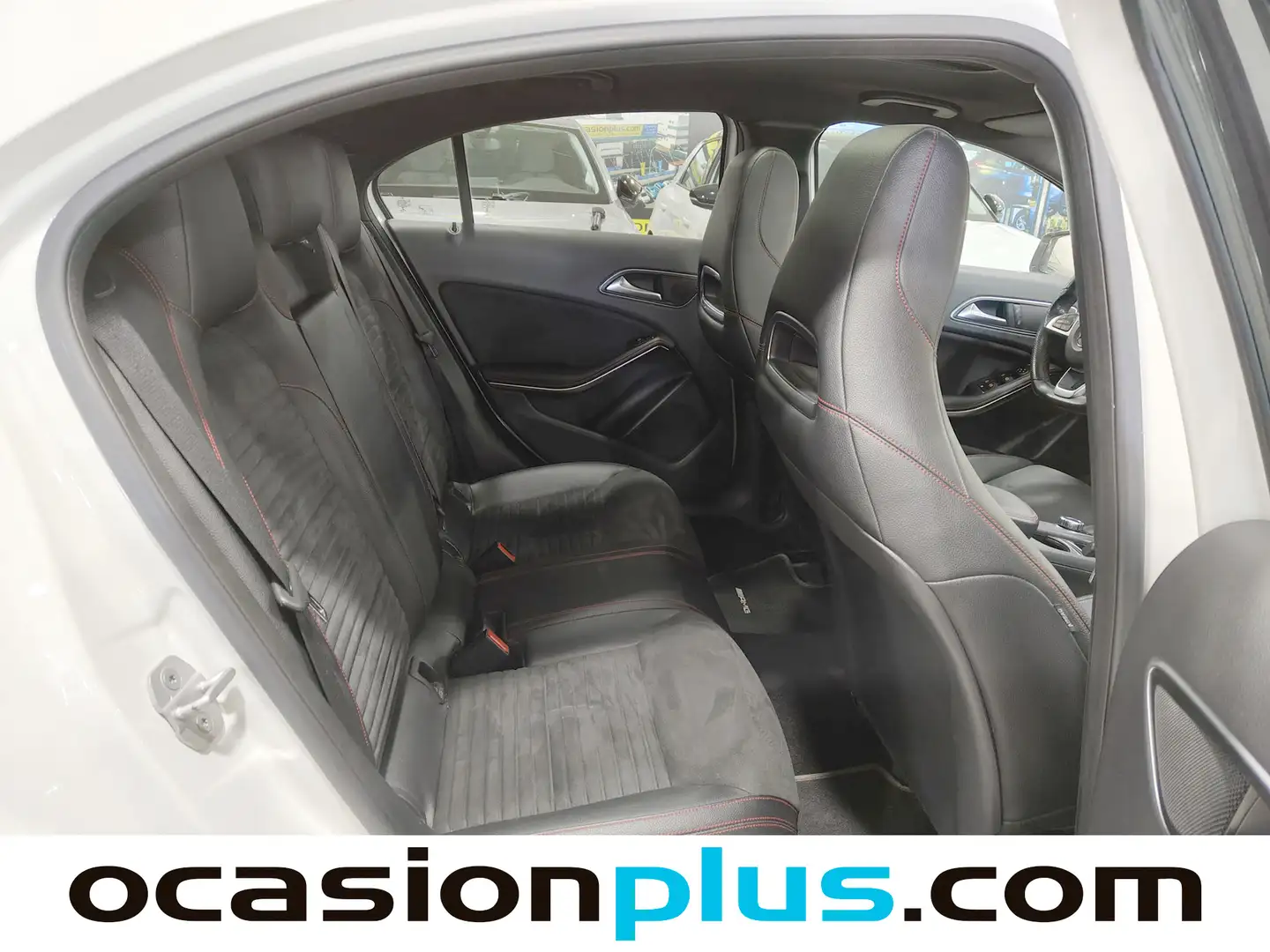 Foto Mercedes Clase A Mercedes-Benz Clase A 180 d AMG Line (109 CV)