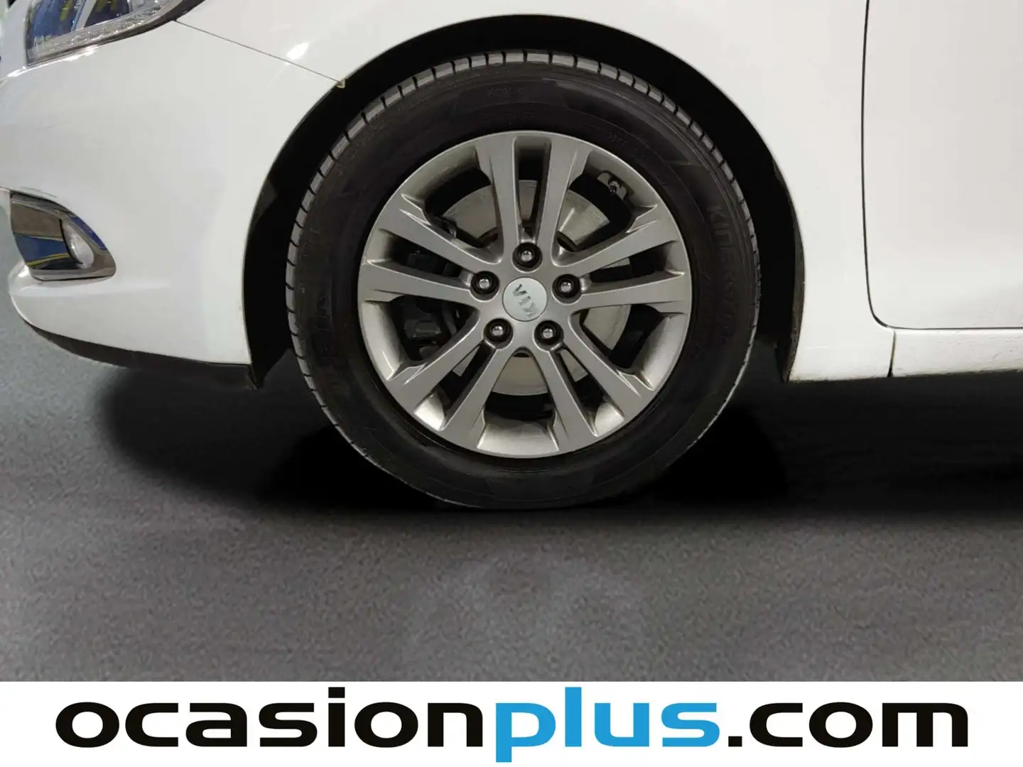 Foto KIA Ceed Kia Ceed 1.6 CRDi VGT Eco-Dynamics x-Tech (128 CV)