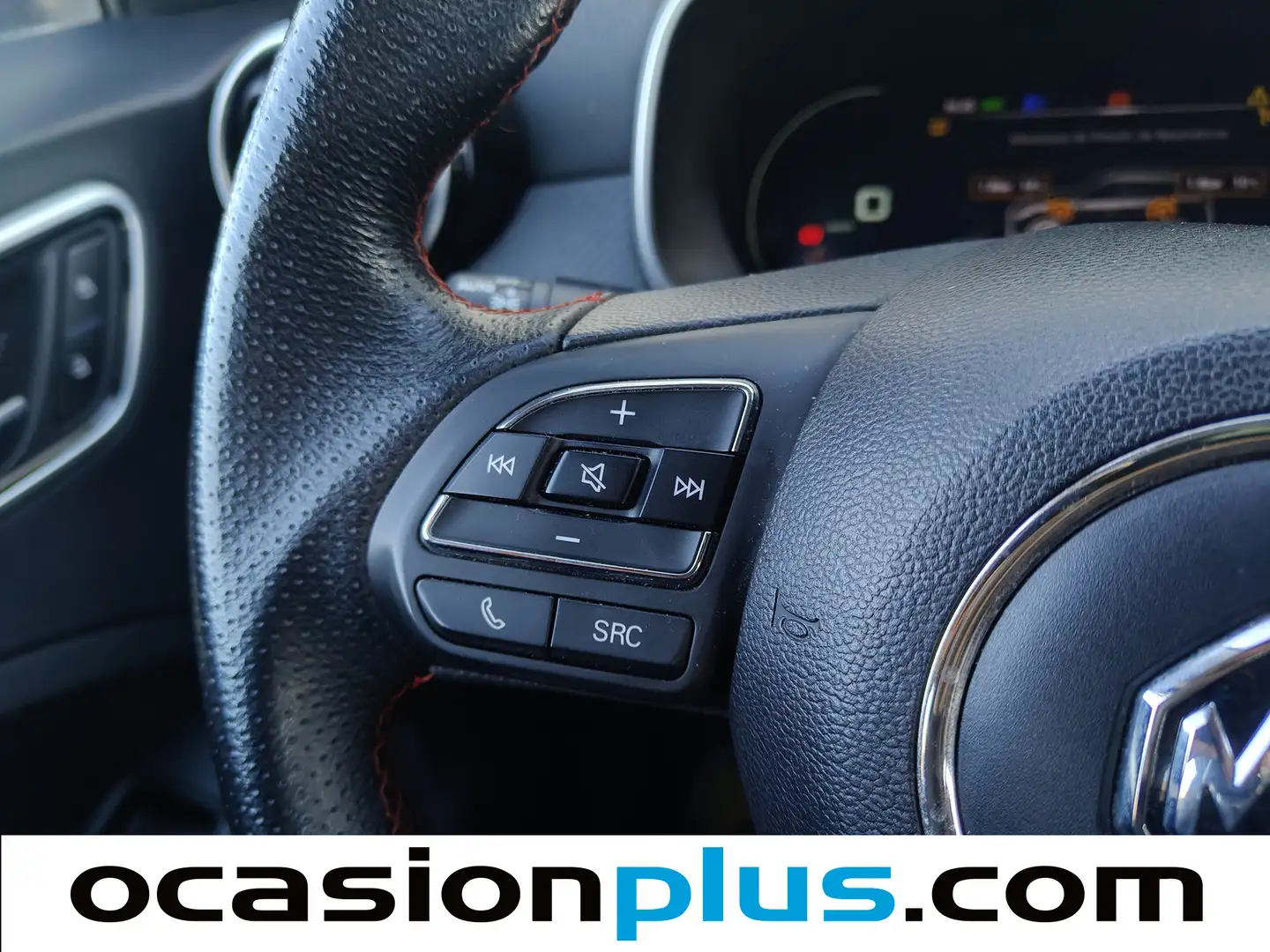 Foto MG ZS MG ZS 1.0T Luxury (111 CV)