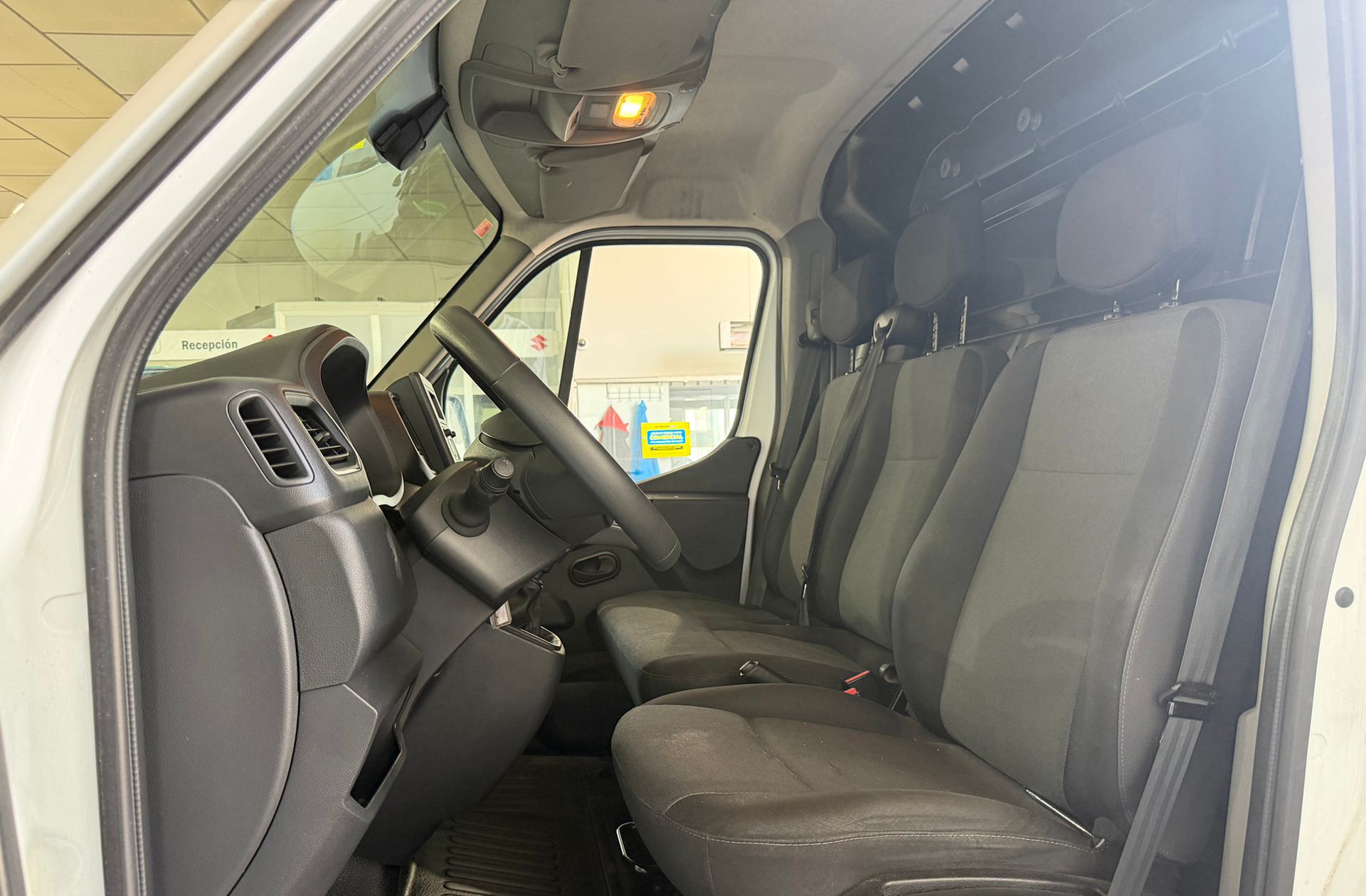 Renault Master Furgon Furgón T L3H2 3500 Bl dCi - foto 8
