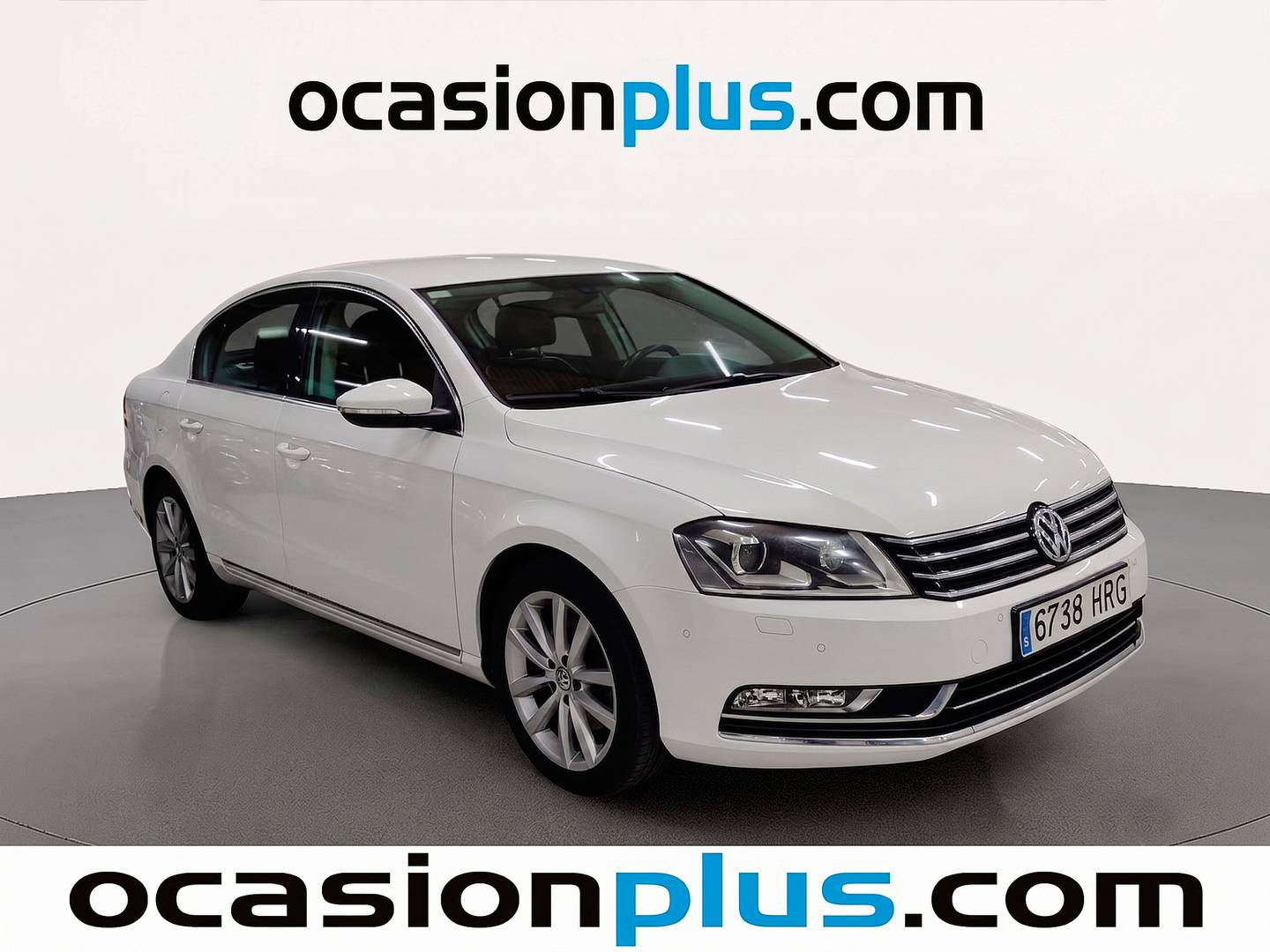 Foto delantera Volkswagen Passat Volkswagen Passat Highline 2.0 TDI BMT (140 CV) DSG derecha