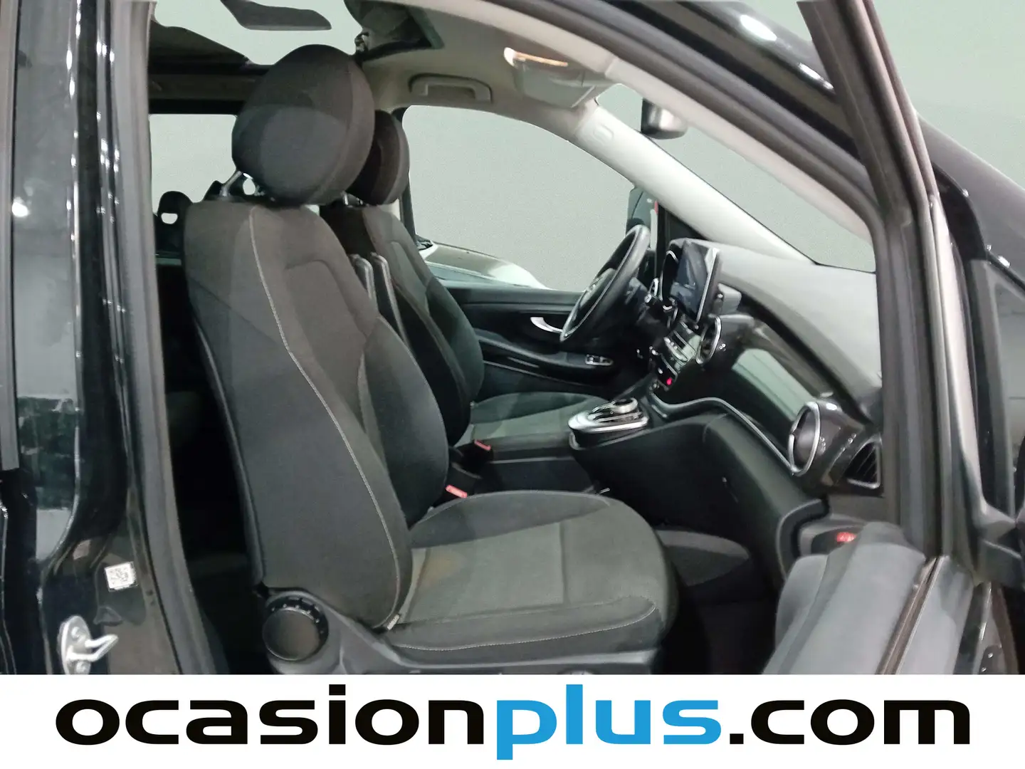 Foto Mercedes Clase V Mercedes-Benz Clase V 220 d Avantgarde Largo (163 CV) 7 Plazas Semicamperizado