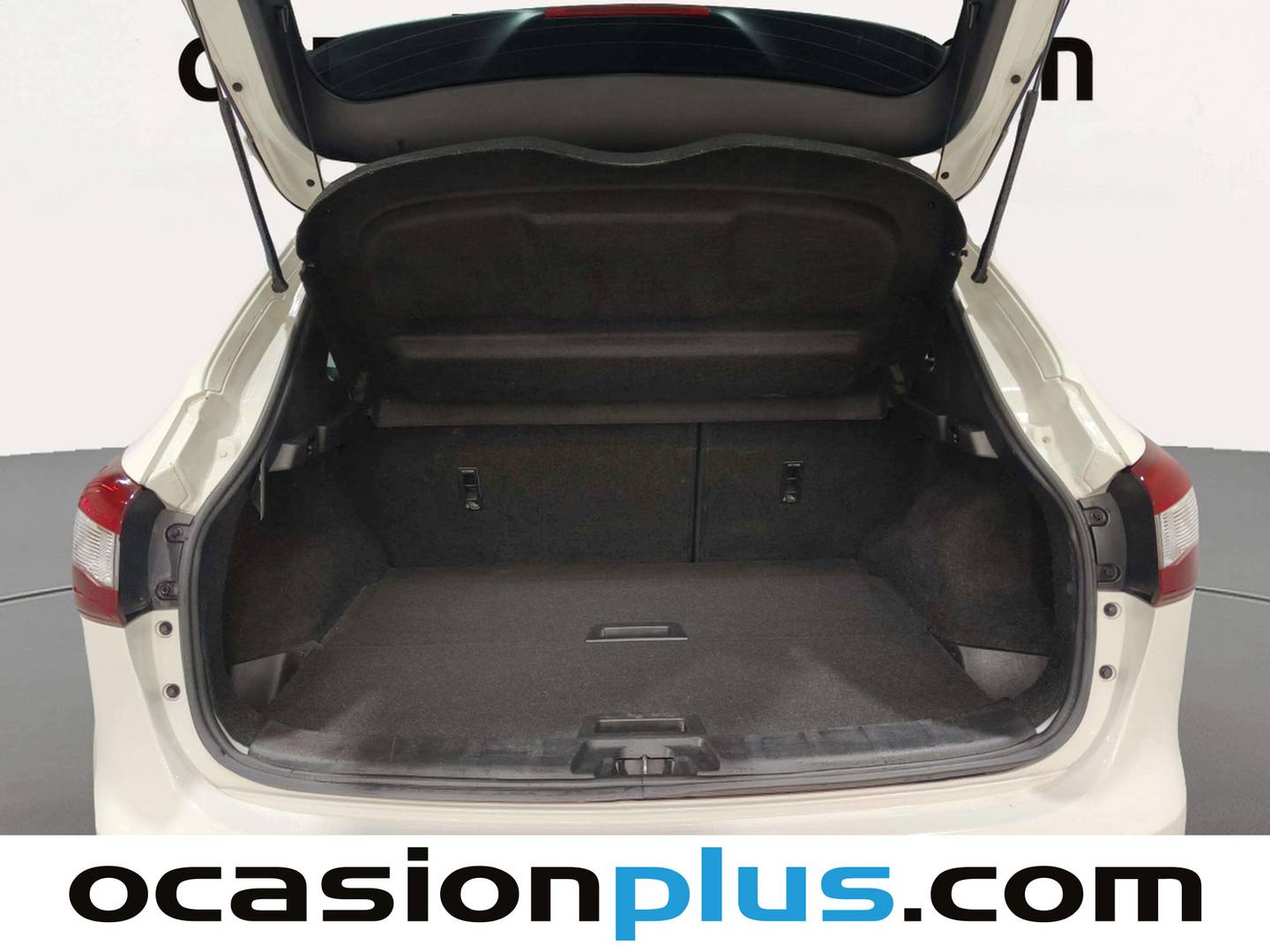 Fotos maletero Nissan QASHQAI Nissan Qashqai DIG-T 115 N-Connecta 4x2 (115 CV)
