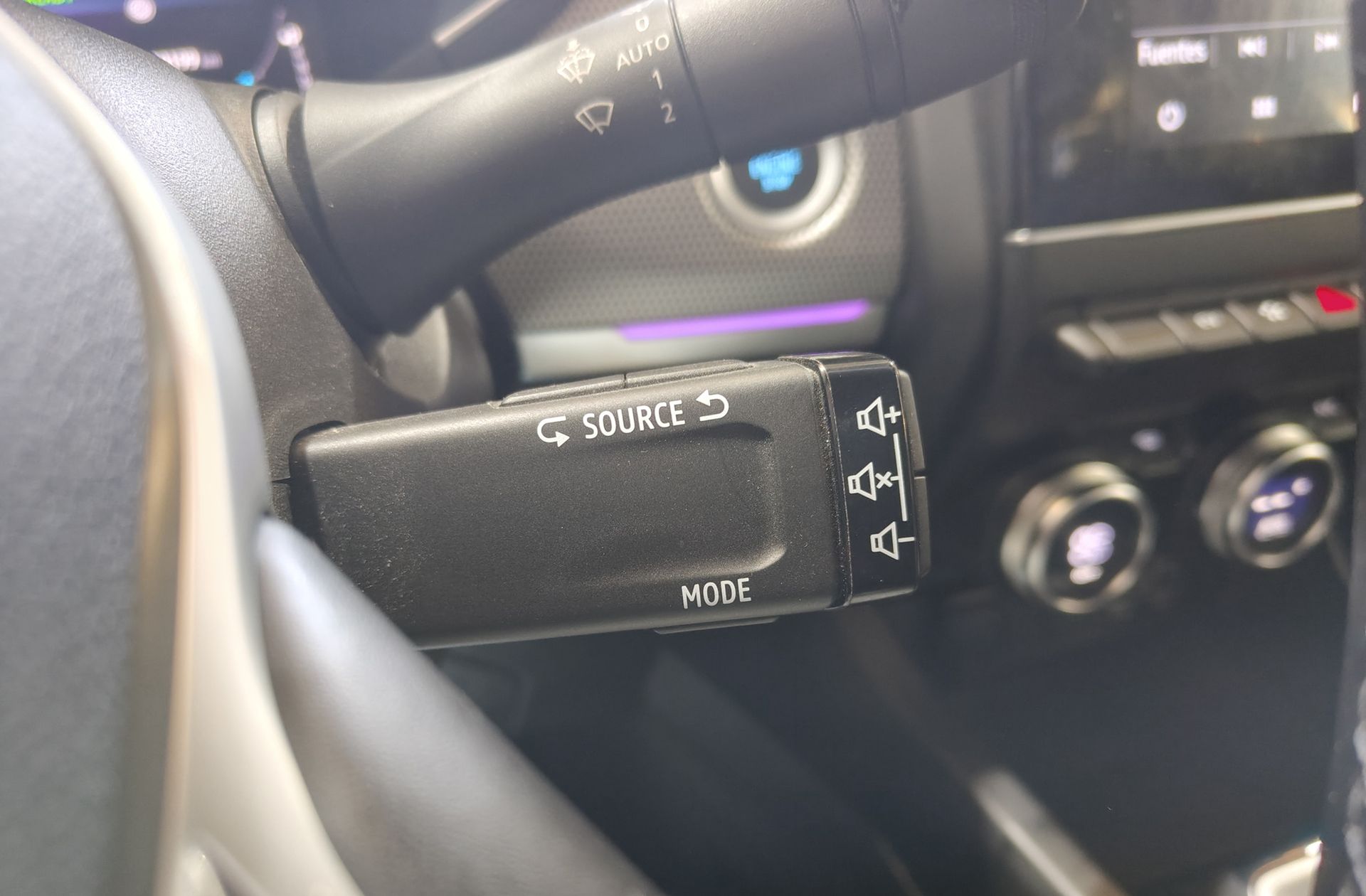 Renault Arkana Techno E-Tech full hybrid 145 EDC - foto 28