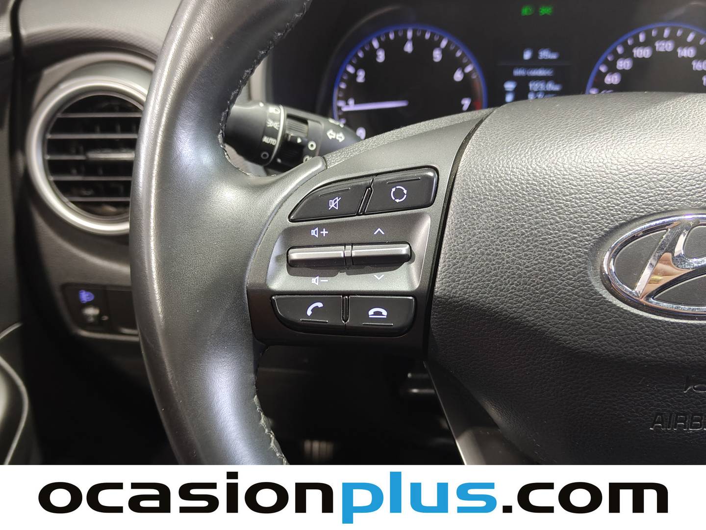Hyundai Kona Hyundai Kona 1.0 TGDi Essence 4x2 (120 CV) seminuevo