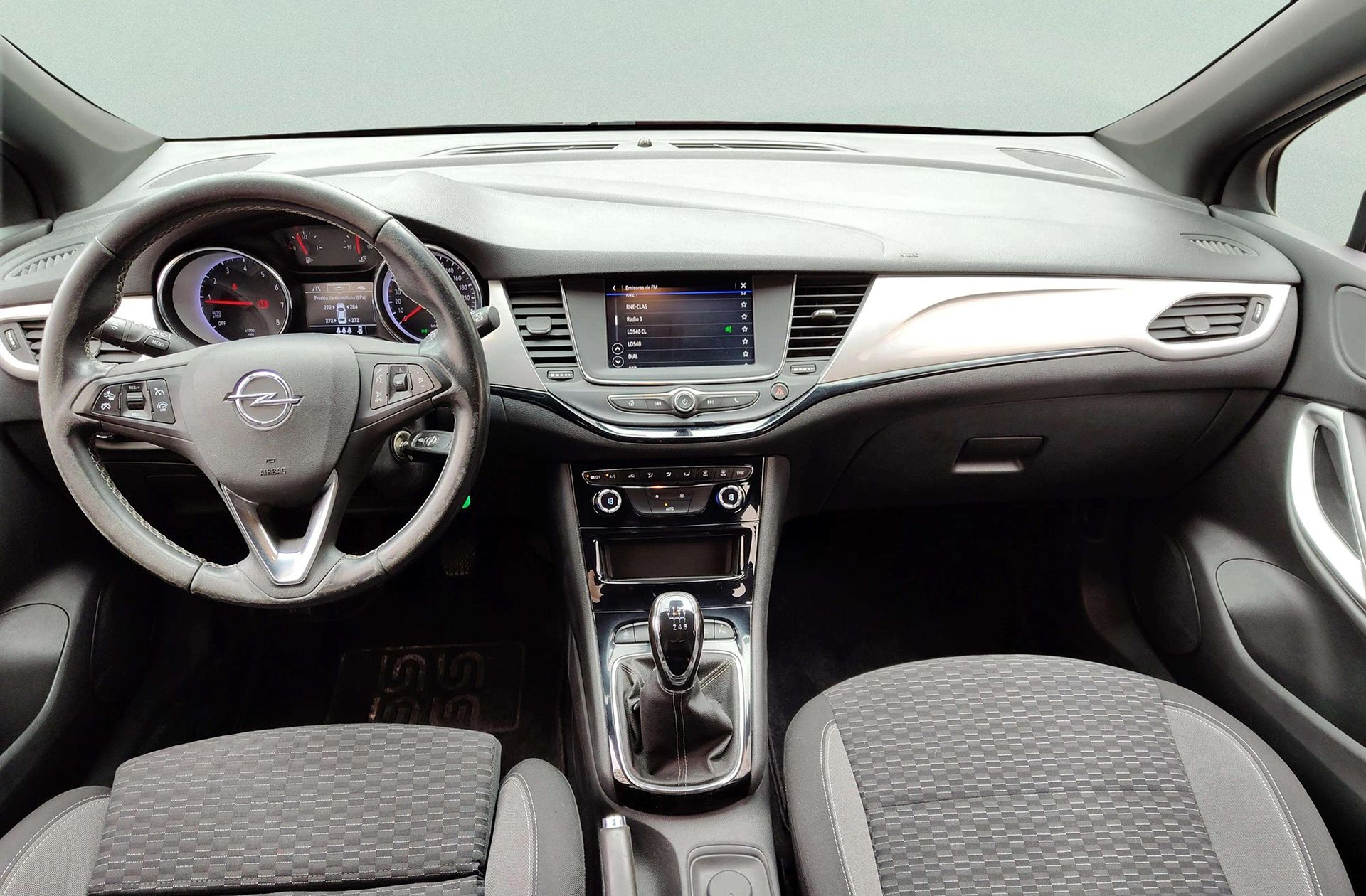 Opel Astra 1.2 Turbo SHL GS Line - foto 6