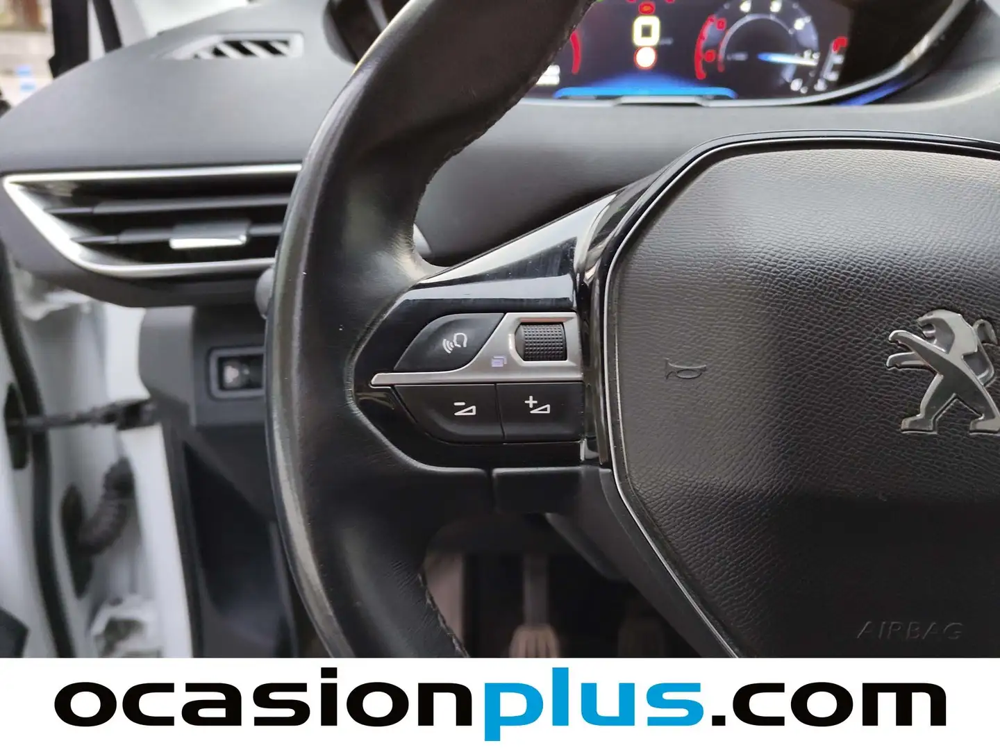 Foto Peugeot 3008 Peugeot 3008 BlueHDI 130 S&S Allure (130 CV)