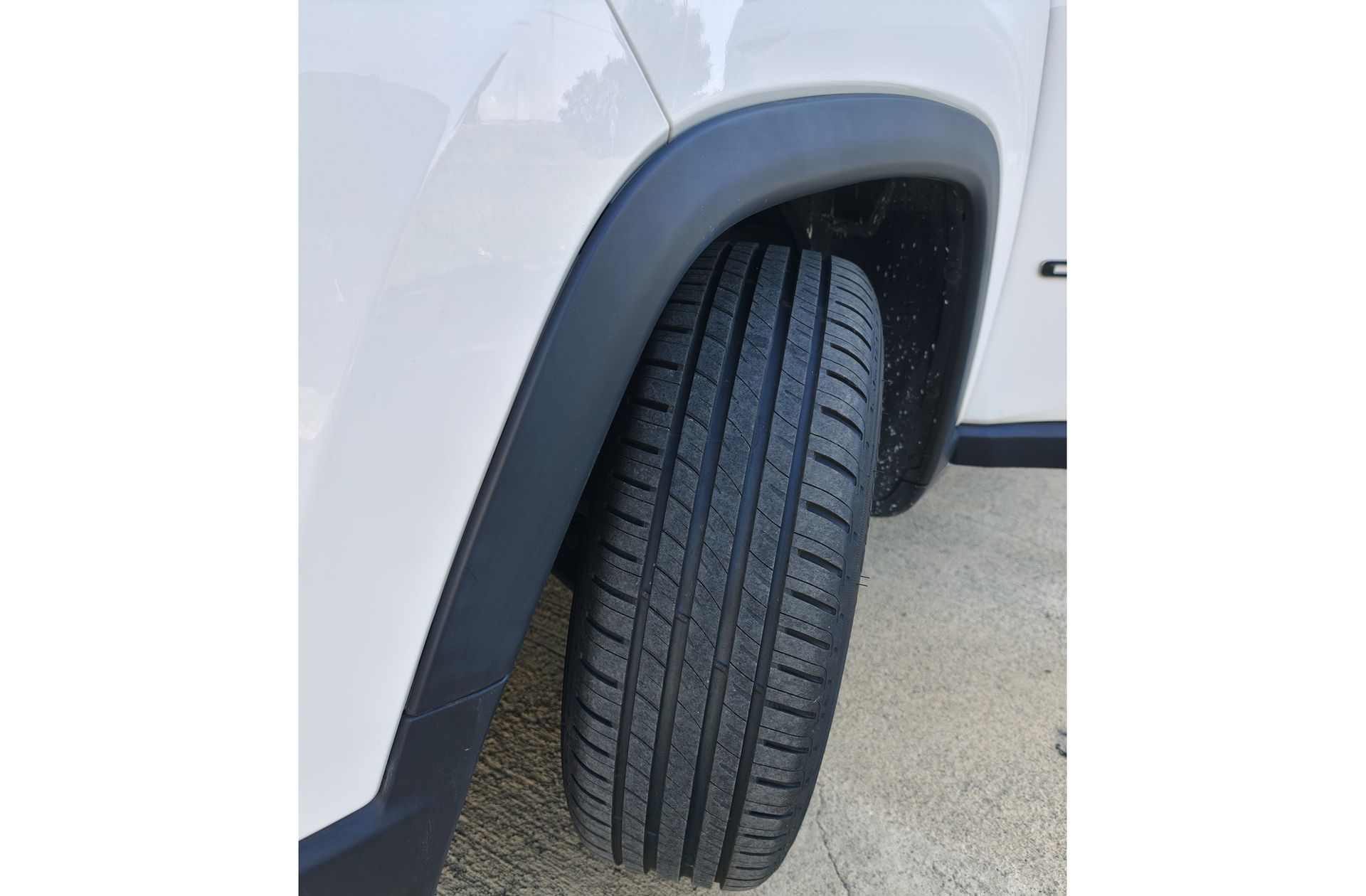 Jeep Compass 1.6 MultiJet Longitude 4x2 - foto 33