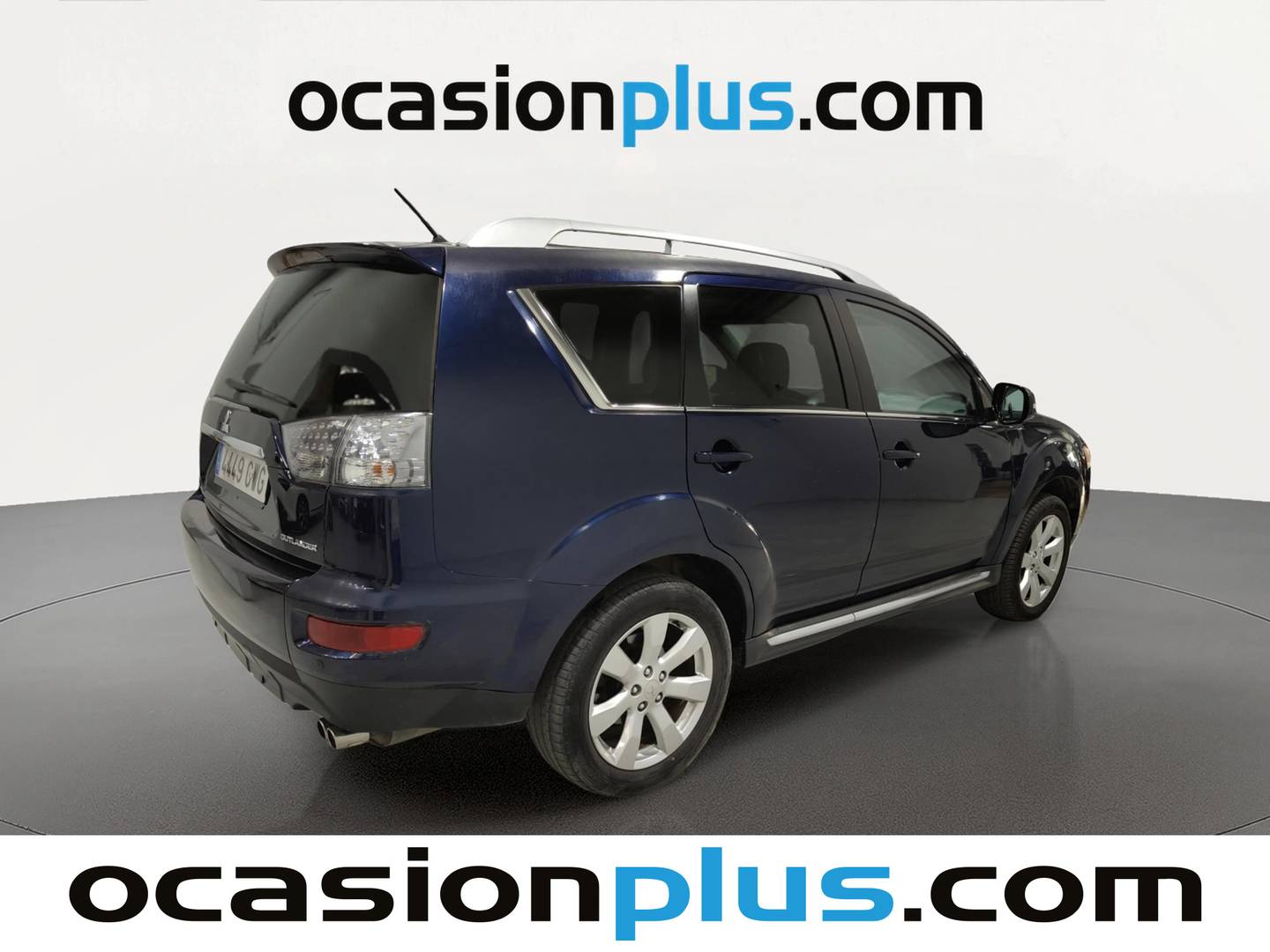 Foto trasera Mitsubishi Outlander Mitsubishi Outlander 2.2DI-D TC-SST Motion (156 CV) derecha