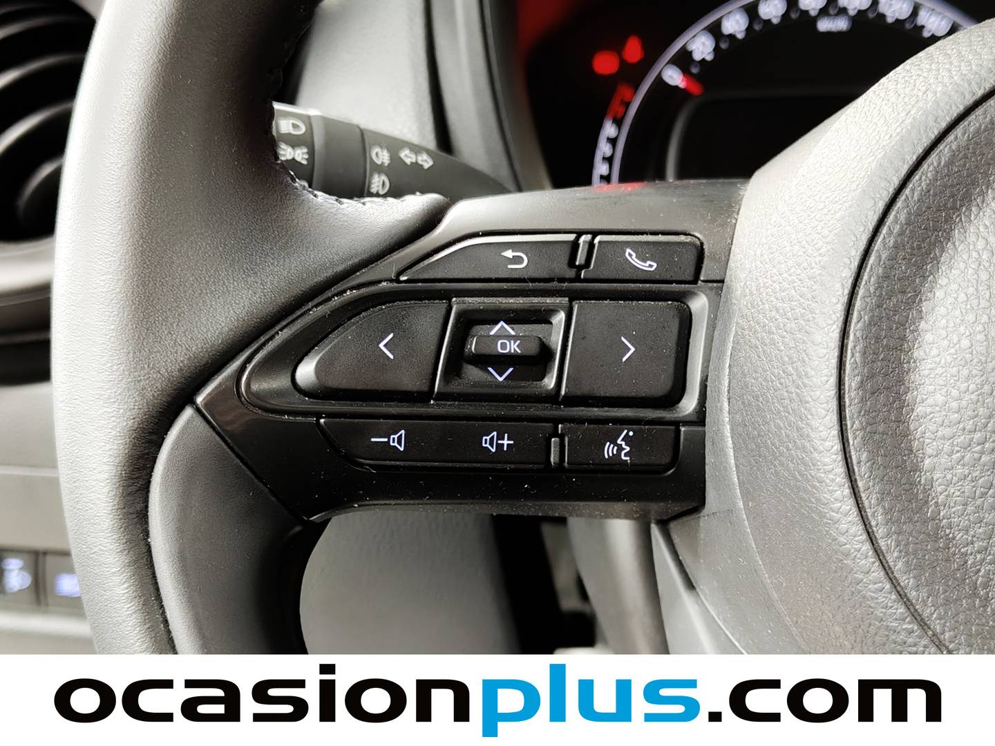 Foto Toyota Aygo X Cross Toyota Aygo X Cross 1.0 VVT-I Play (72 CV)