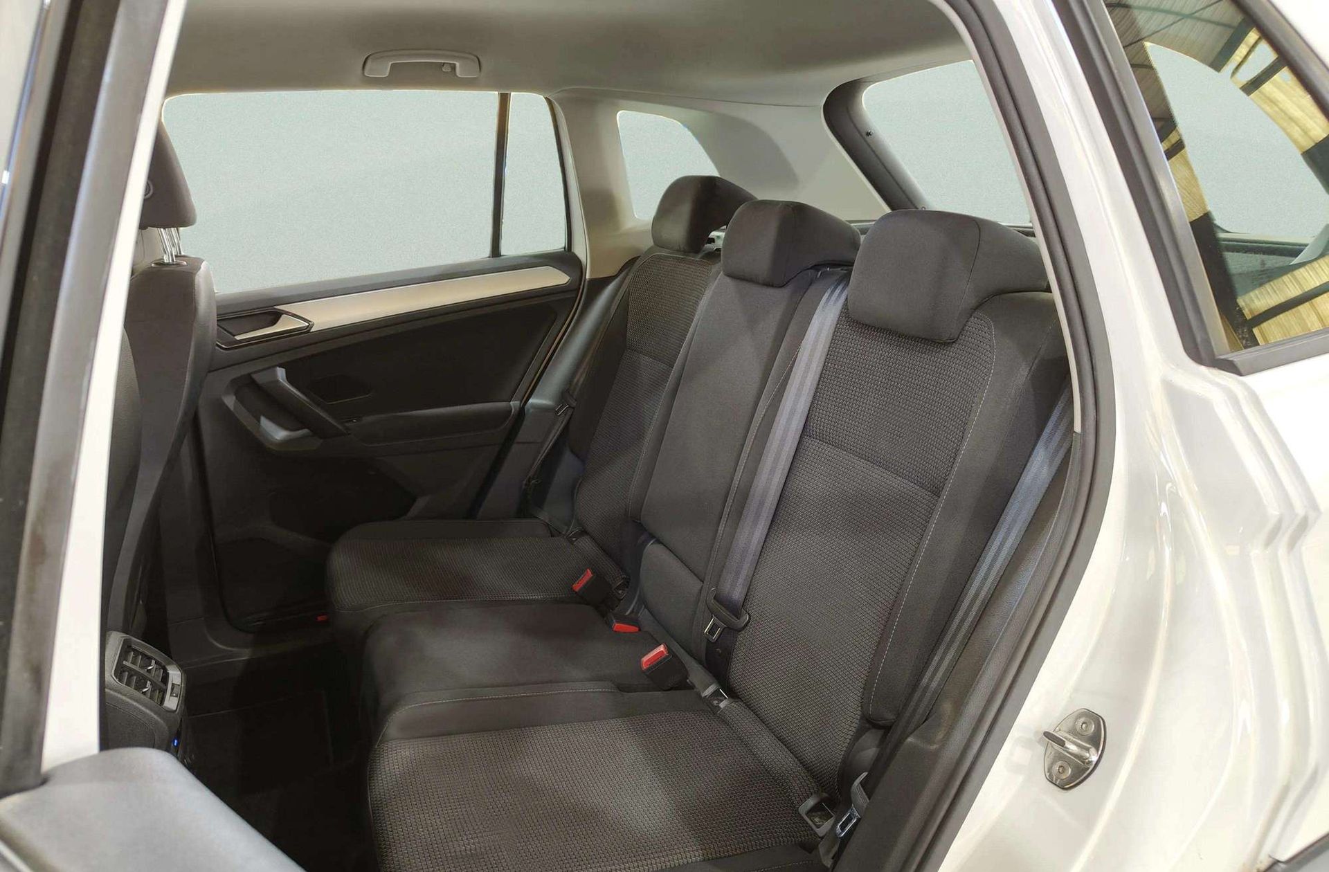 Volkswagen Tiguan Edition 1.4 TSI BMT - foto 14