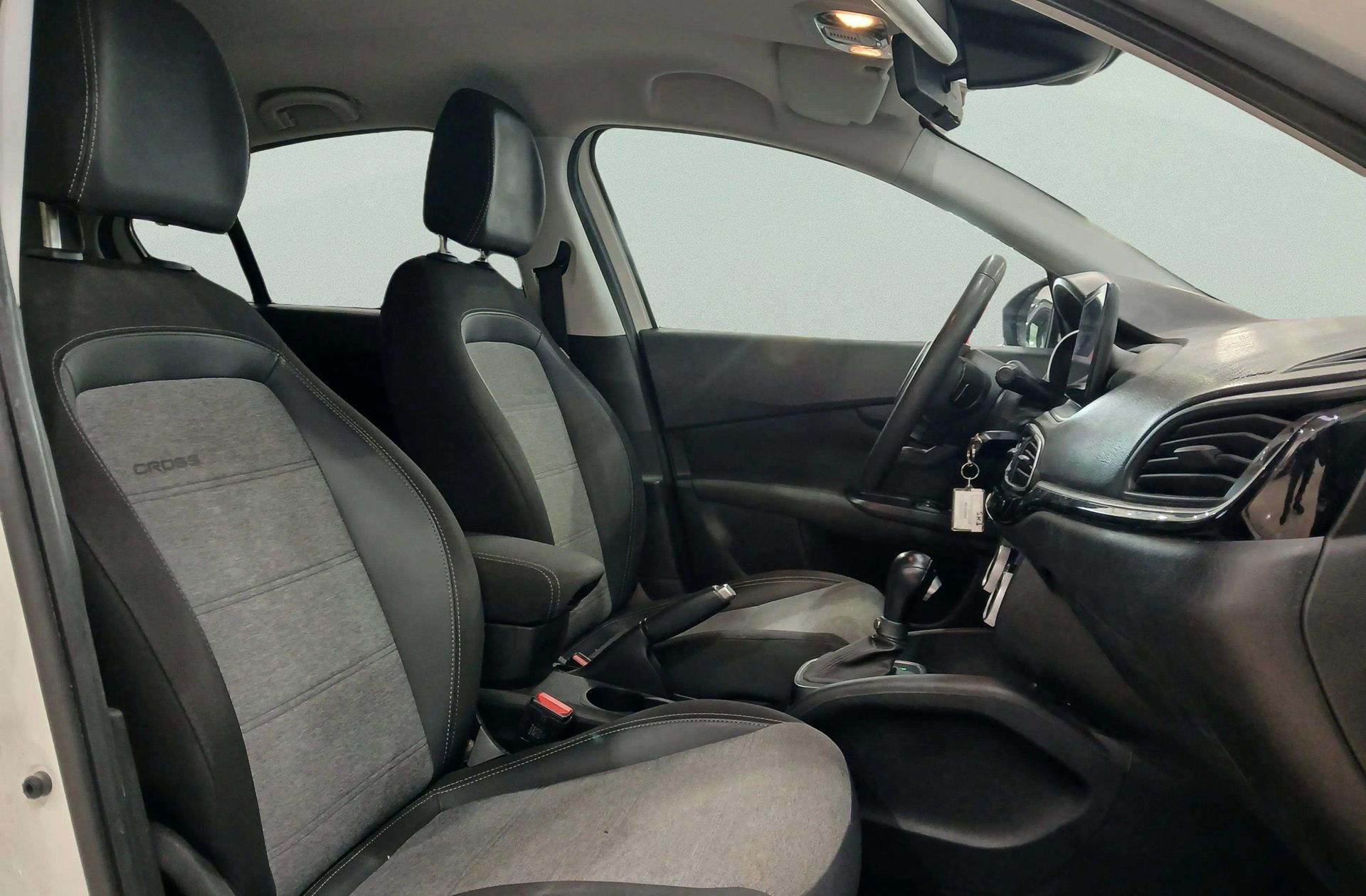 Fiat Tipo 1.5 Hybrid Cross DCT - foto 18
