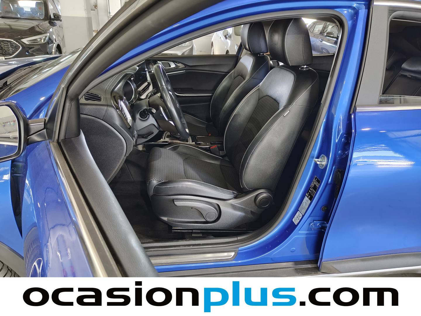 Foto KIA XCeed Kia XCeed 1.6 MHEV Tech DCT (136 CV)