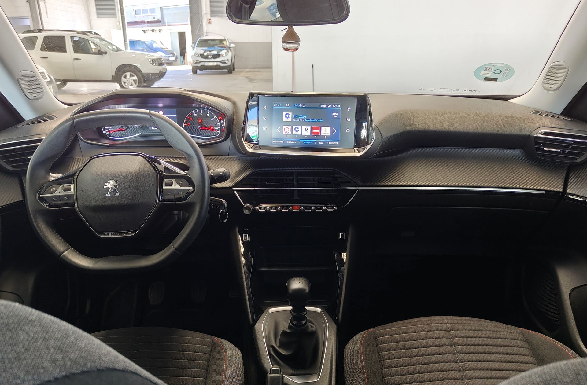 Peugeot 2008 BlueHDi 110 Active Pack - foto 6