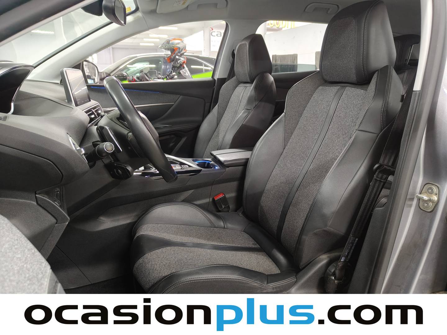 Foto asientos delanteros Peugeot 3008 Peugeot 3008 PureTech 130 Allure EAT8  (130 CV)