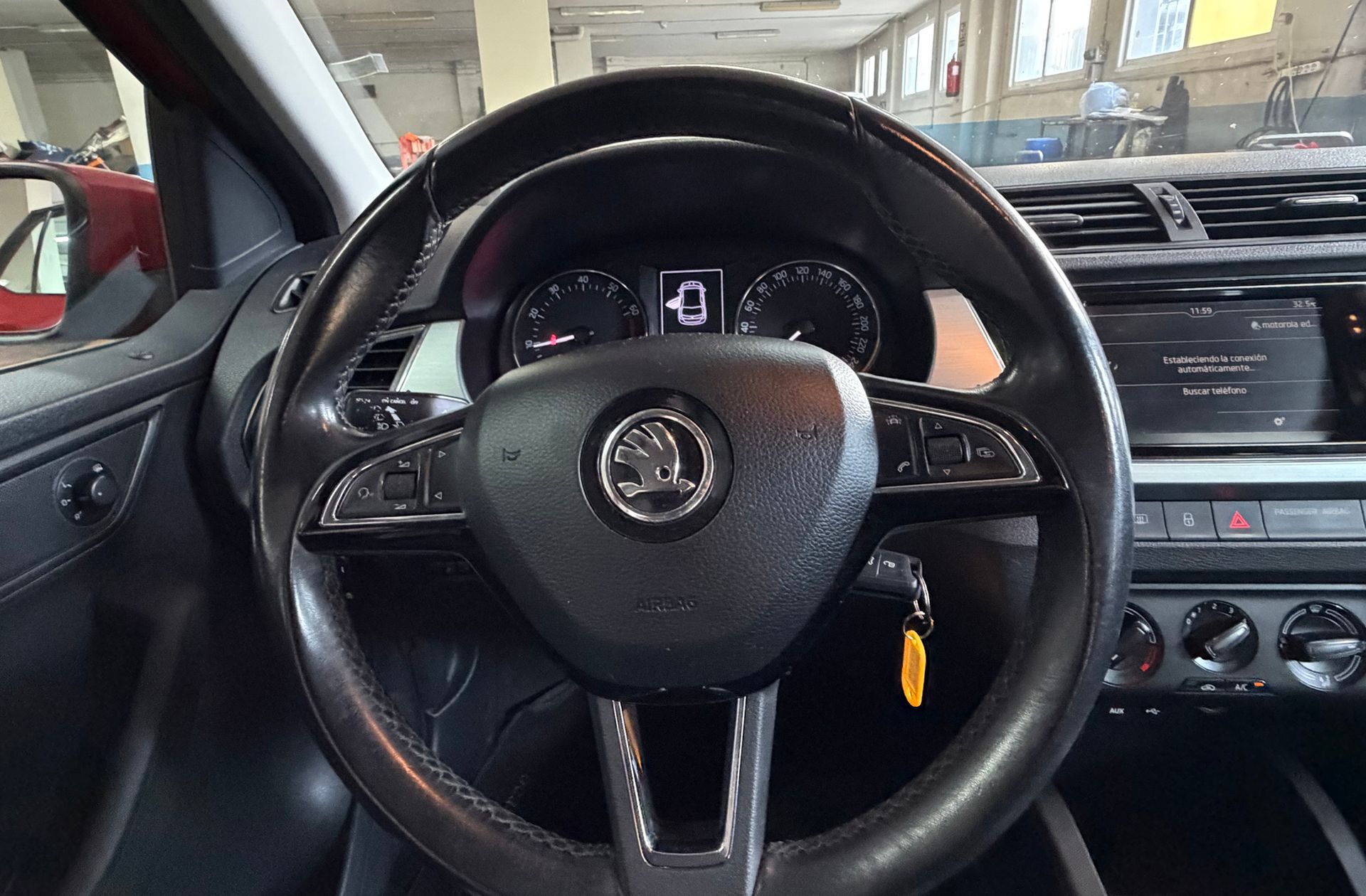 Škoda Fabia 1.0 MPI Ambition - foto 18
