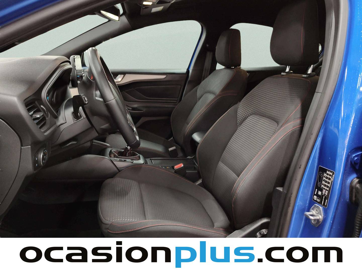 Foto asientos delanteros Ford Focus Ford Focus 1.0 Ecoboost MHEV ST-Line (125 CV)