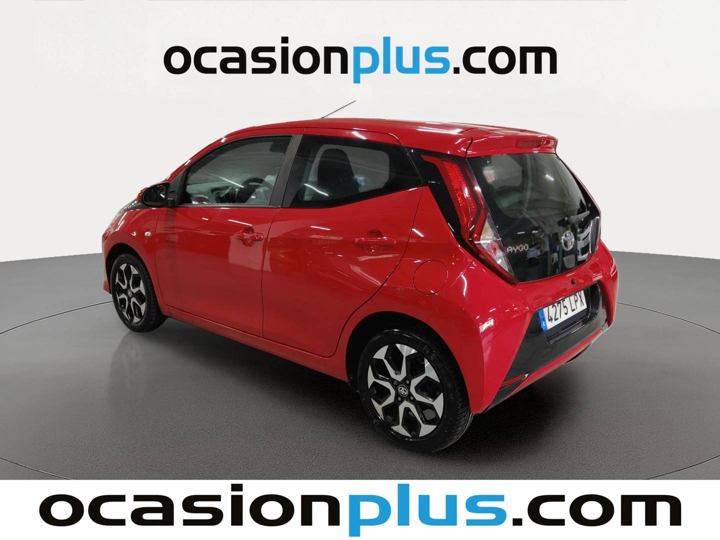Foto trasera Toyota Aygo Toyota Aygo 1.0 70 x-play (72 CV) izquierda