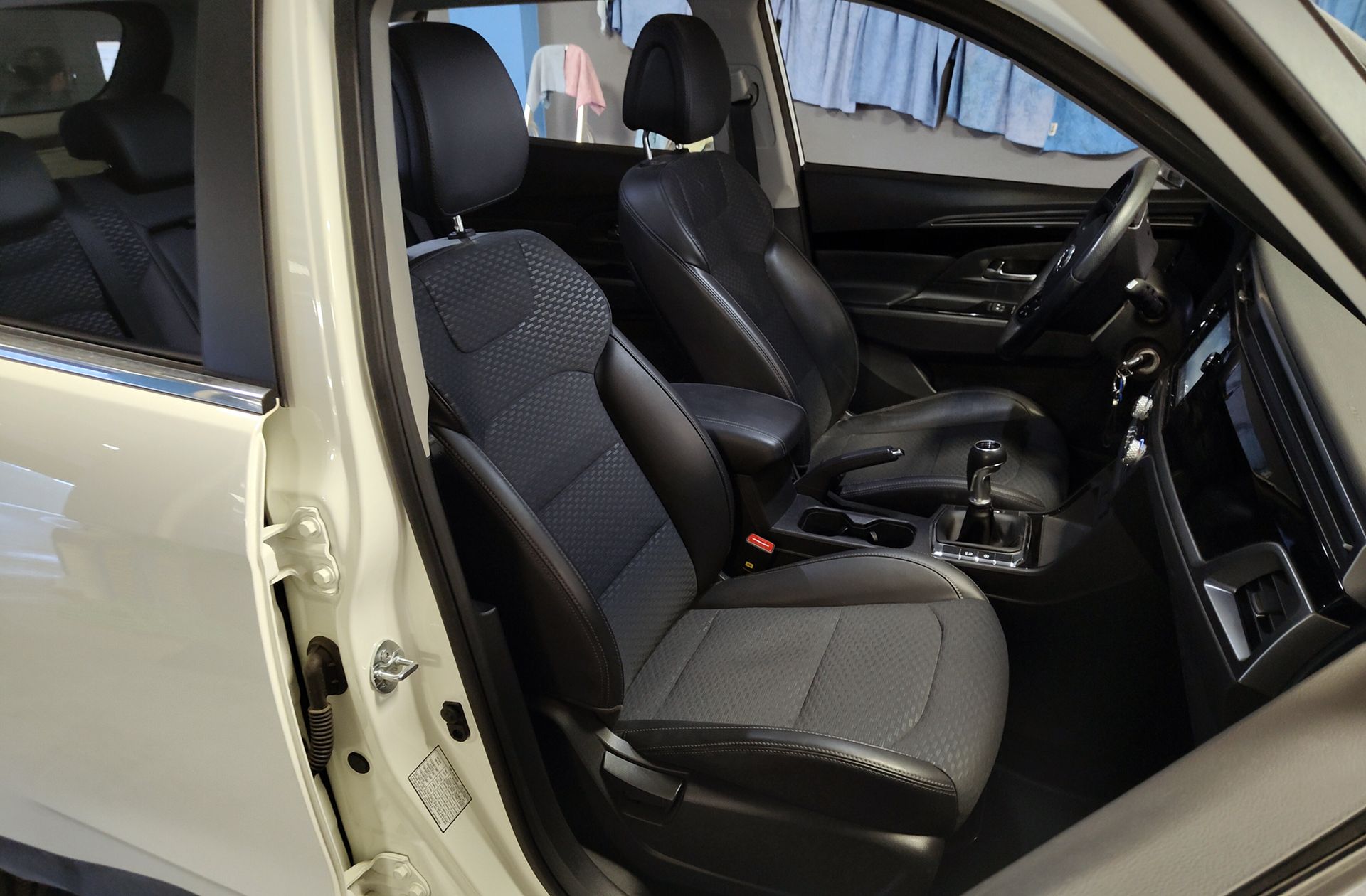 SsangYong Korando G15T Urban Plus - foto 16