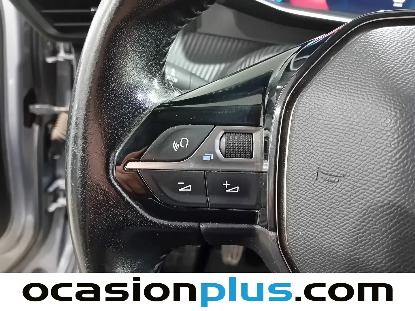 Foto Peugeot 2008 Peugeot 2008 PureTech 130 S&S Allure Pack (130 CV)