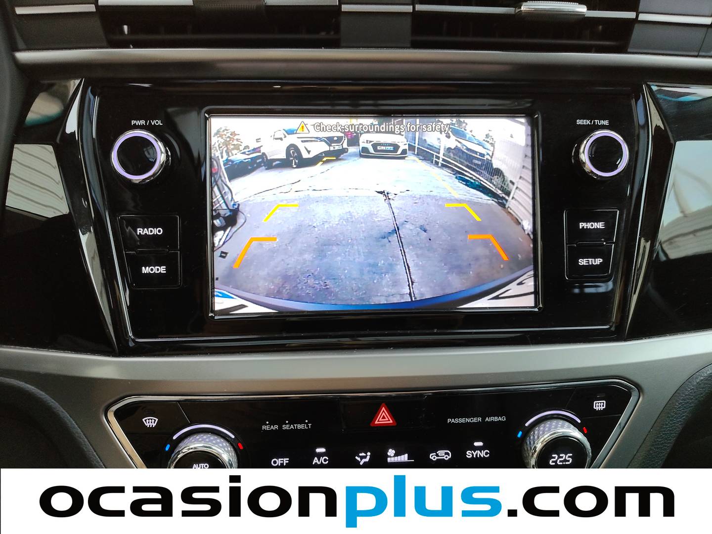 Equipamiento del SsangYong Korando SsangYong Korando D16T Limited 4x4 Auto (136 CV)