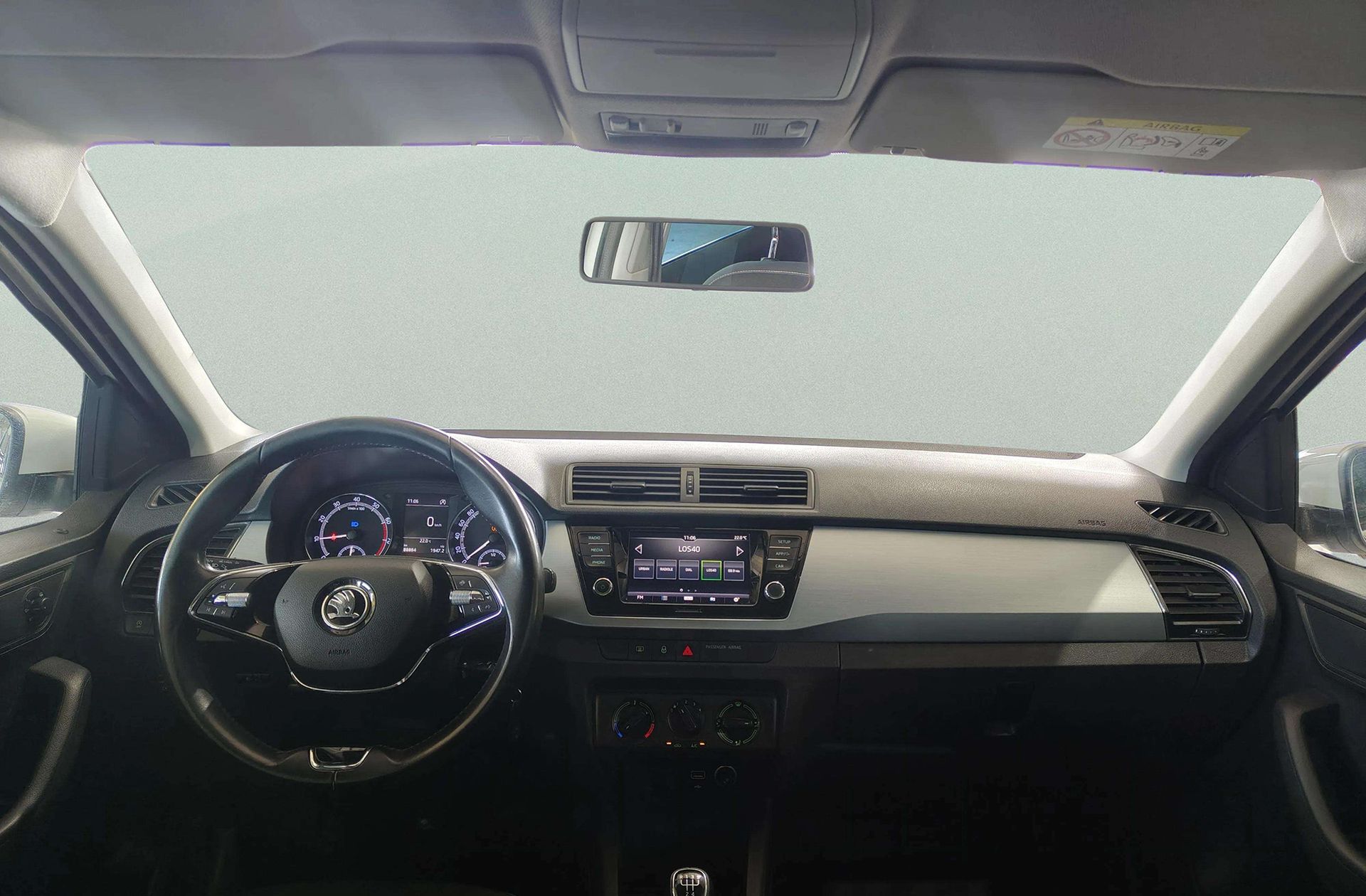 Škoda Fabia 1.0 TSI Ambition - foto 6