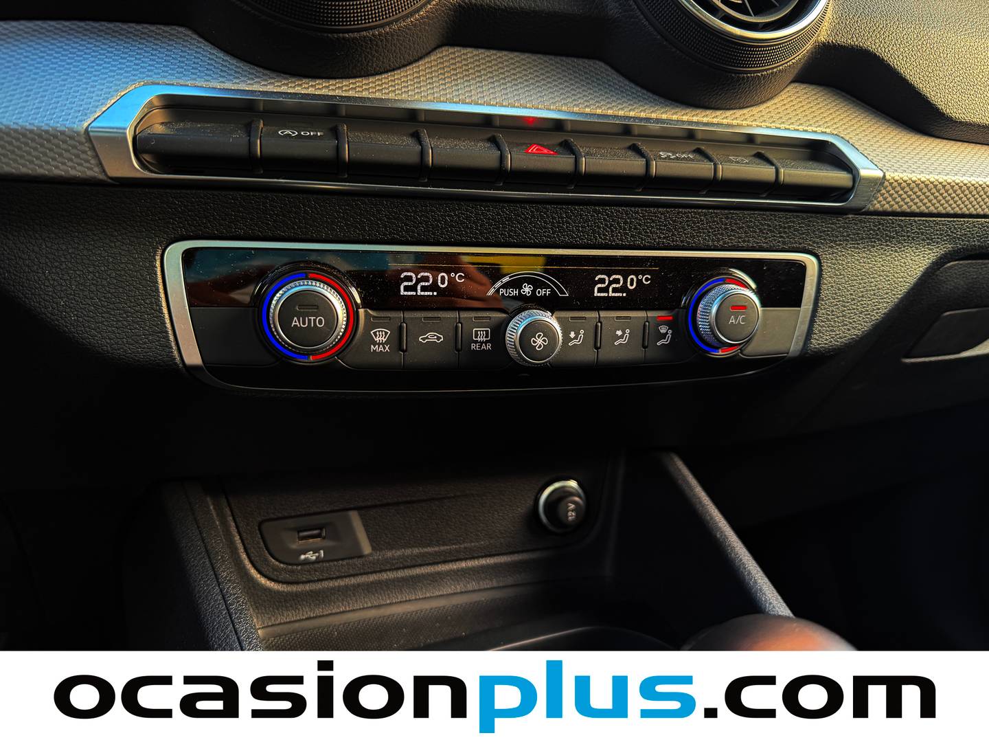 Foto Audi Q2 Audi Q2 Advanced 30 TDI (116 CV) S tronic