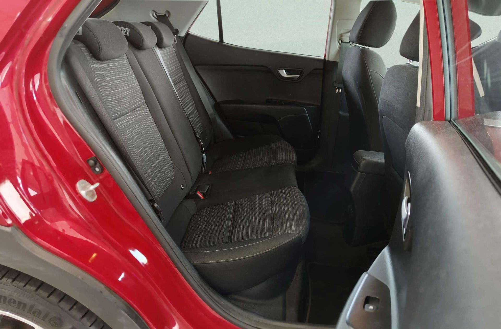 Kia Stonic 1.0 T-GDi Drive - foto 16
