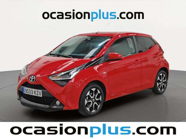Toyota Aygo 1.0 70 x-play (72 CV) de segunda mano