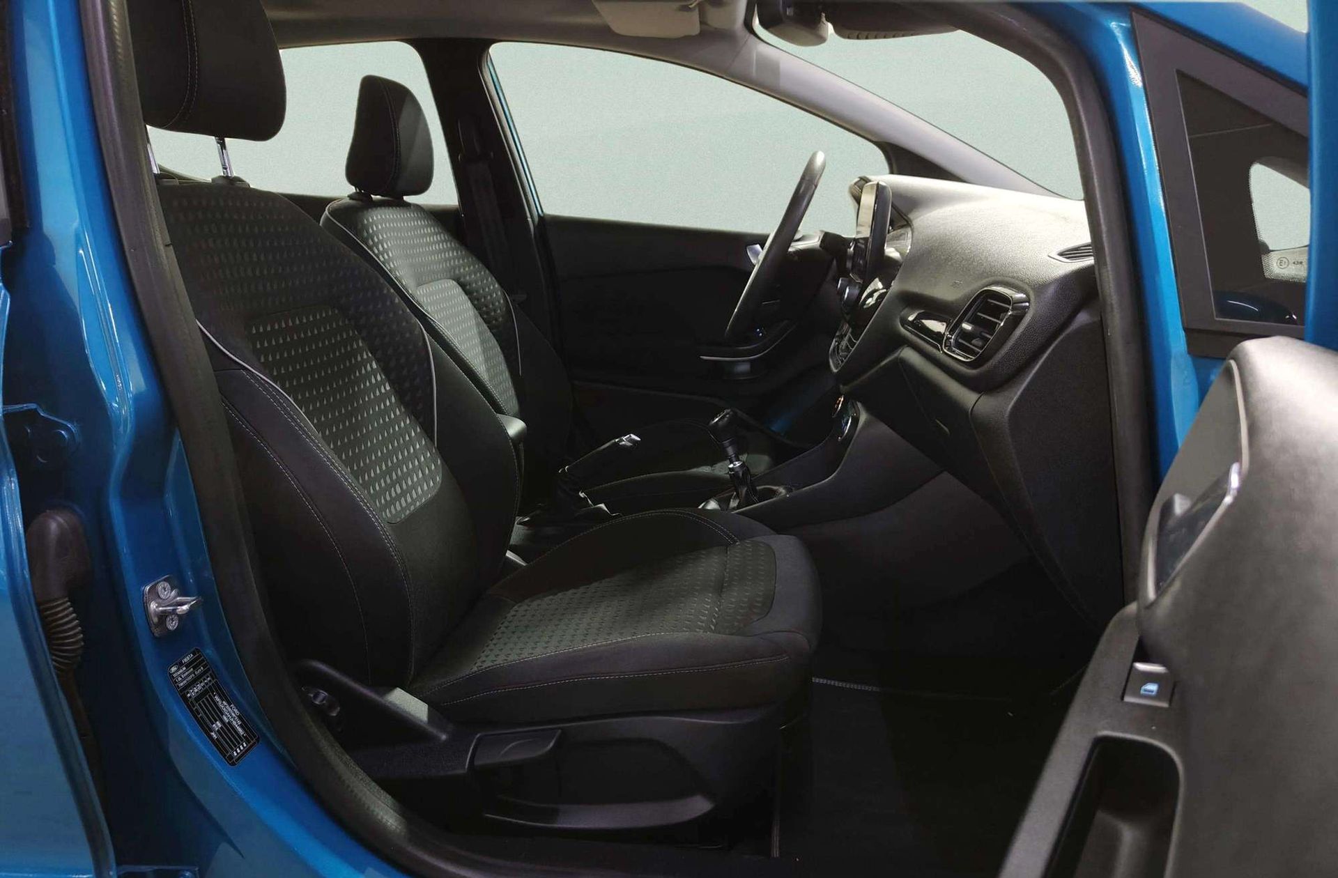 Ford Fiesta 1.0 EcoBoost Titanium - foto 20