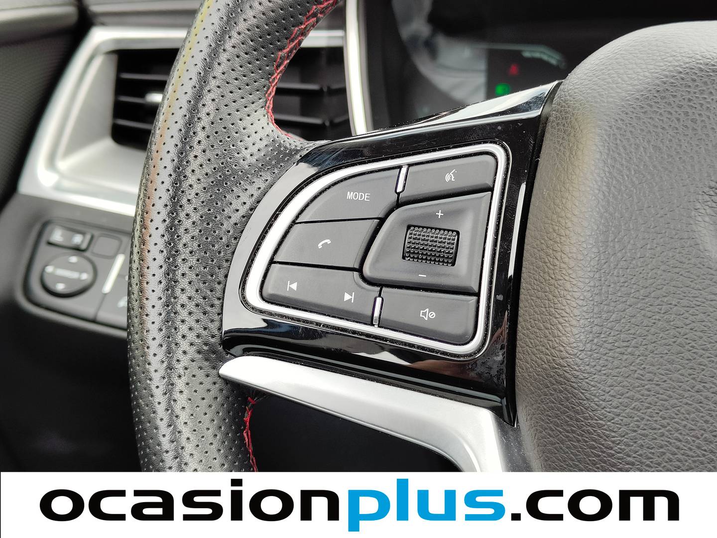 Foto SWM G01 SWM G01 1.5T Luxury (131 CV)